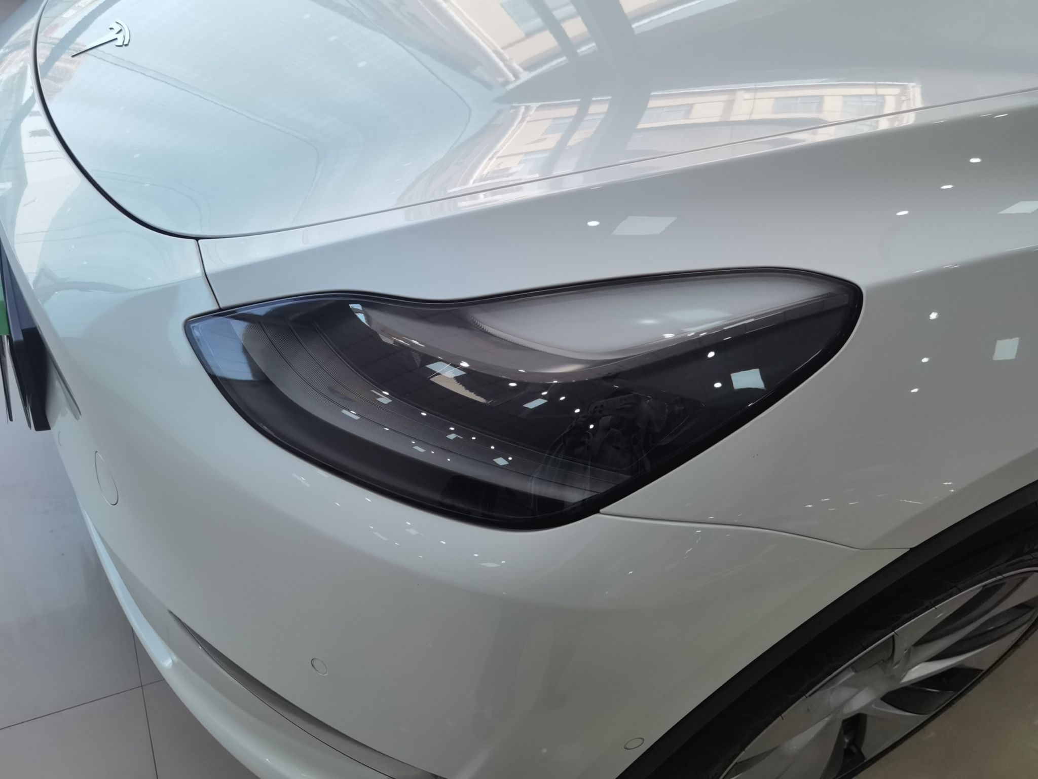 特斯拉 Model Y 2021款 标准续航后驱版