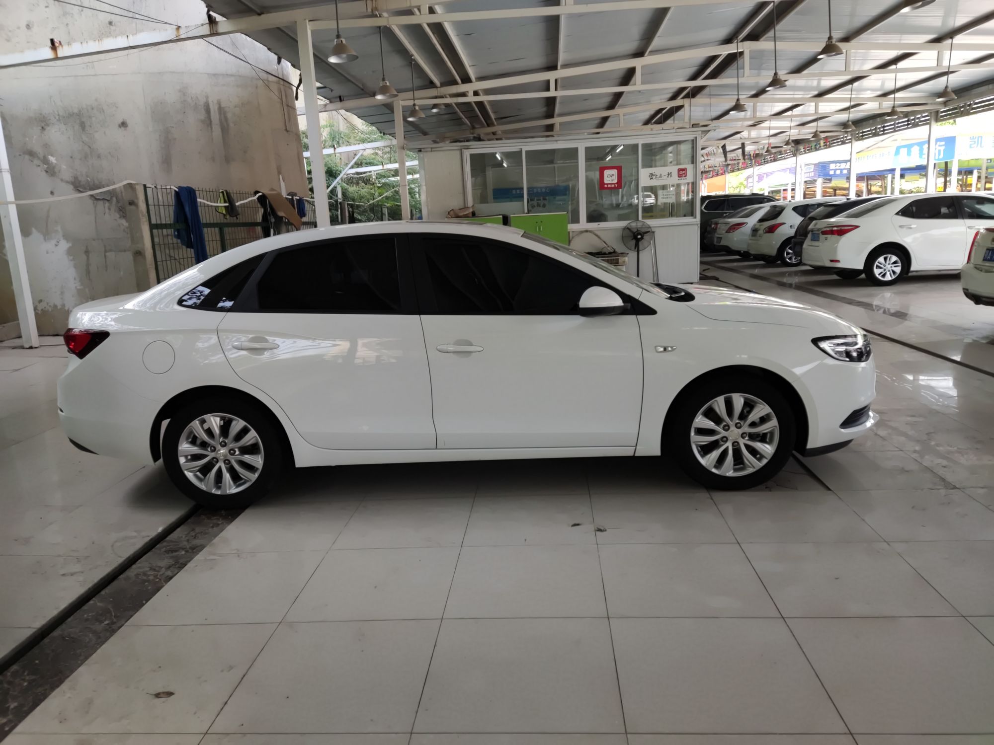 别克 英朗 2021款 改款 典范 1.5L 自动精英型