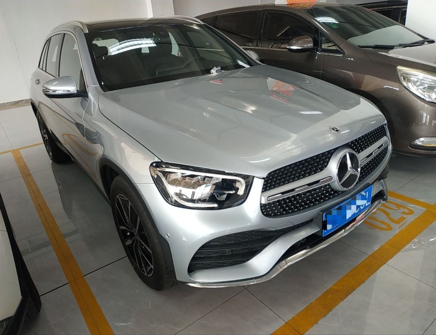 奔驰GLC级 2022款 改款二 GLC 260 L 4MATIC 豪华型