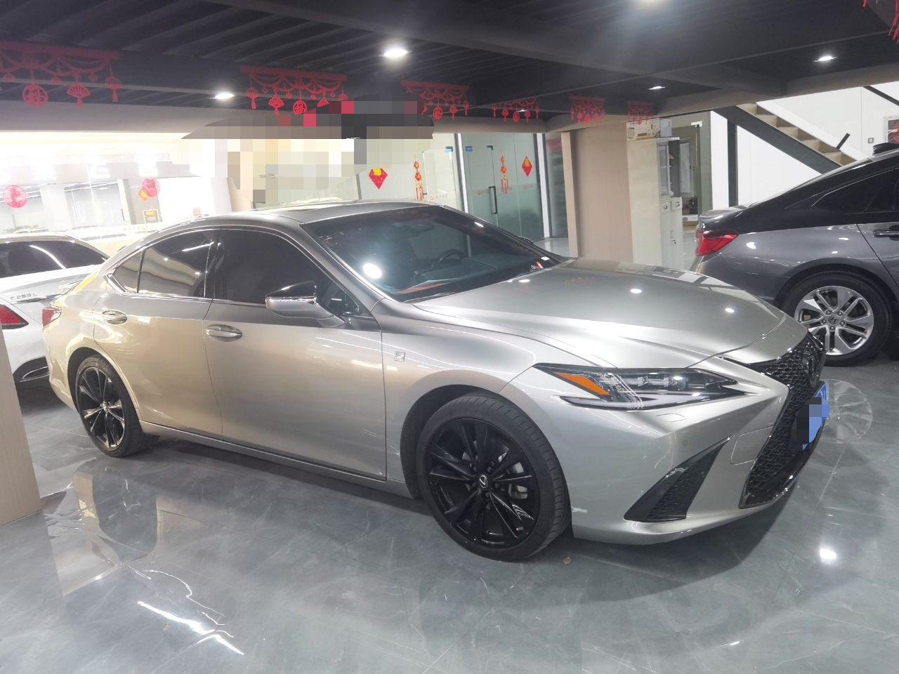 雷克萨斯ES 2021款 260 F SPORT