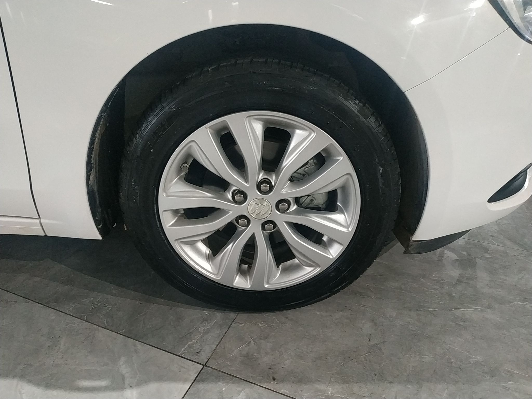 别克 英朗 2021款 改款 典范 1.5L 自动精英型