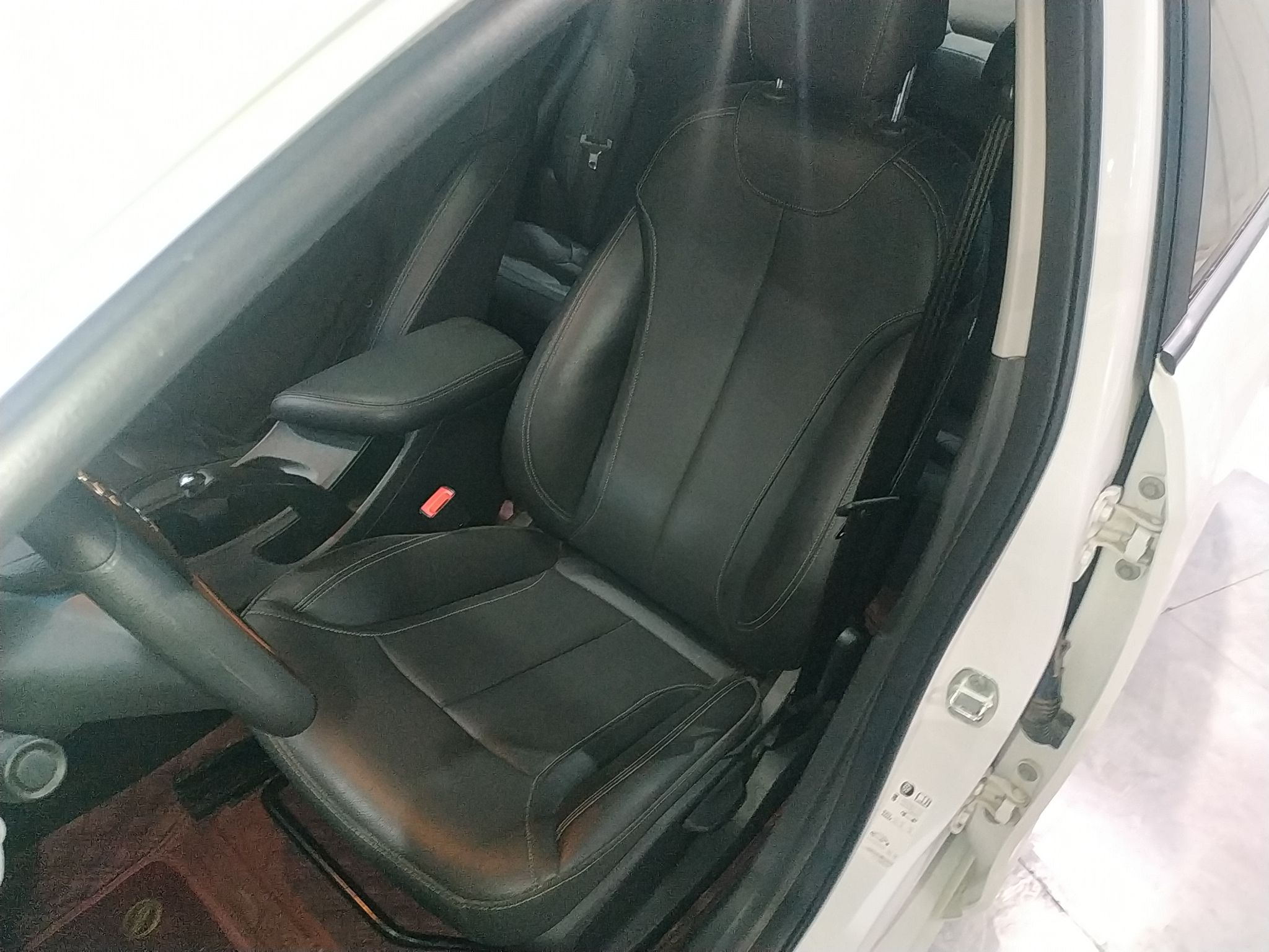 别克 英朗 2021款 改款 典范 1.5L 自动精英型