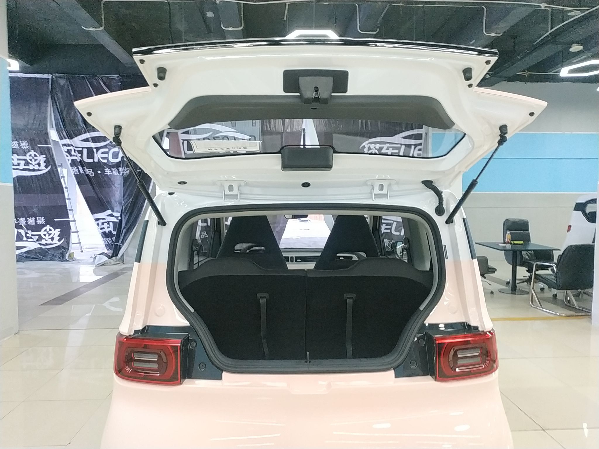 五菱汽车 宏光MINI EV 2022款 马卡龙臻享款 磷酸铁锂