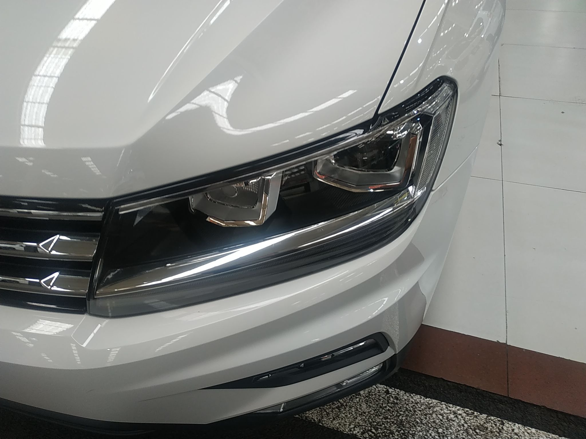 大众 途观L 2021款 330TSI 自动两驱智享版