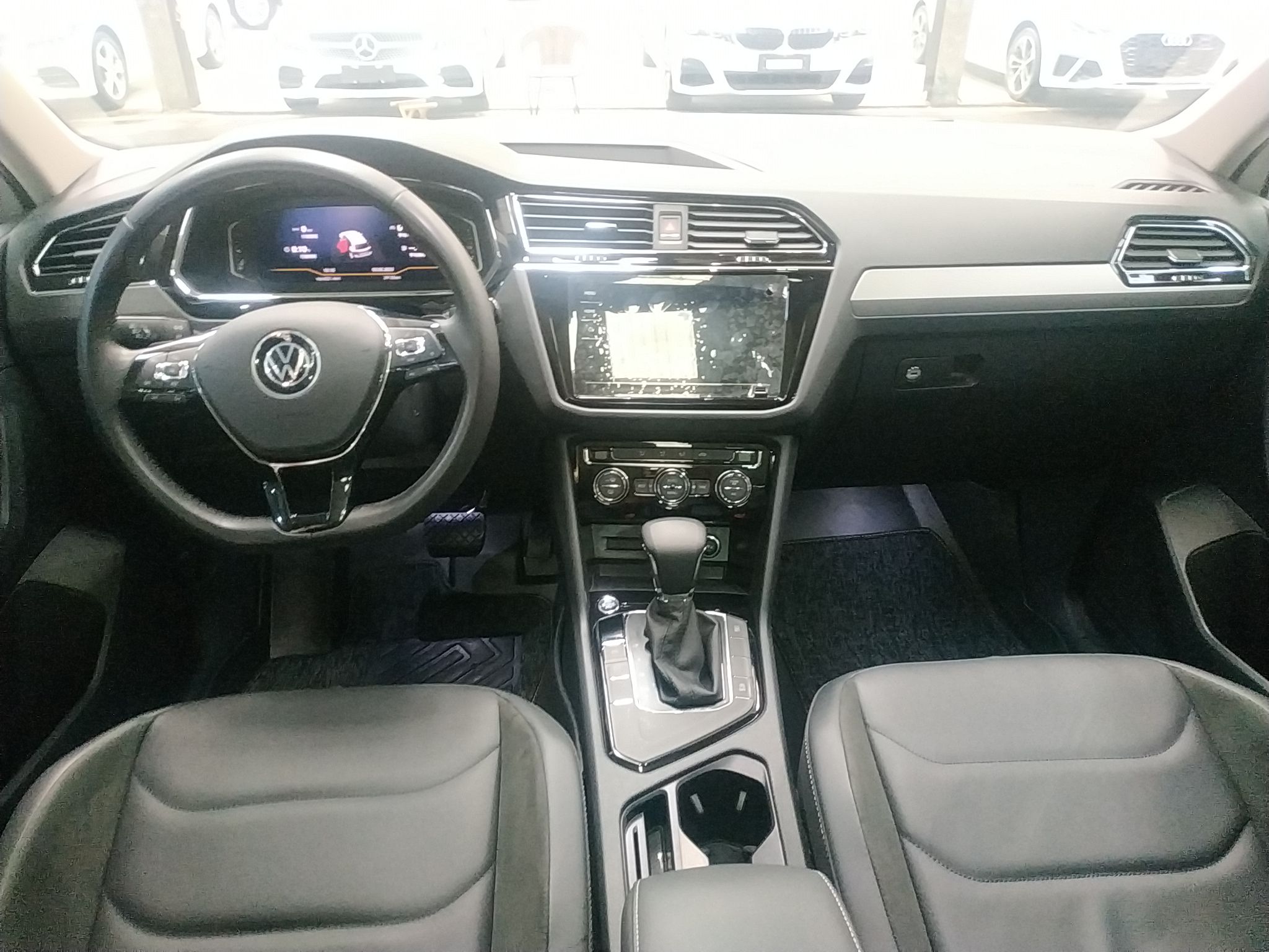 大众 途观L 2021款 330TSI 自动两驱智享版