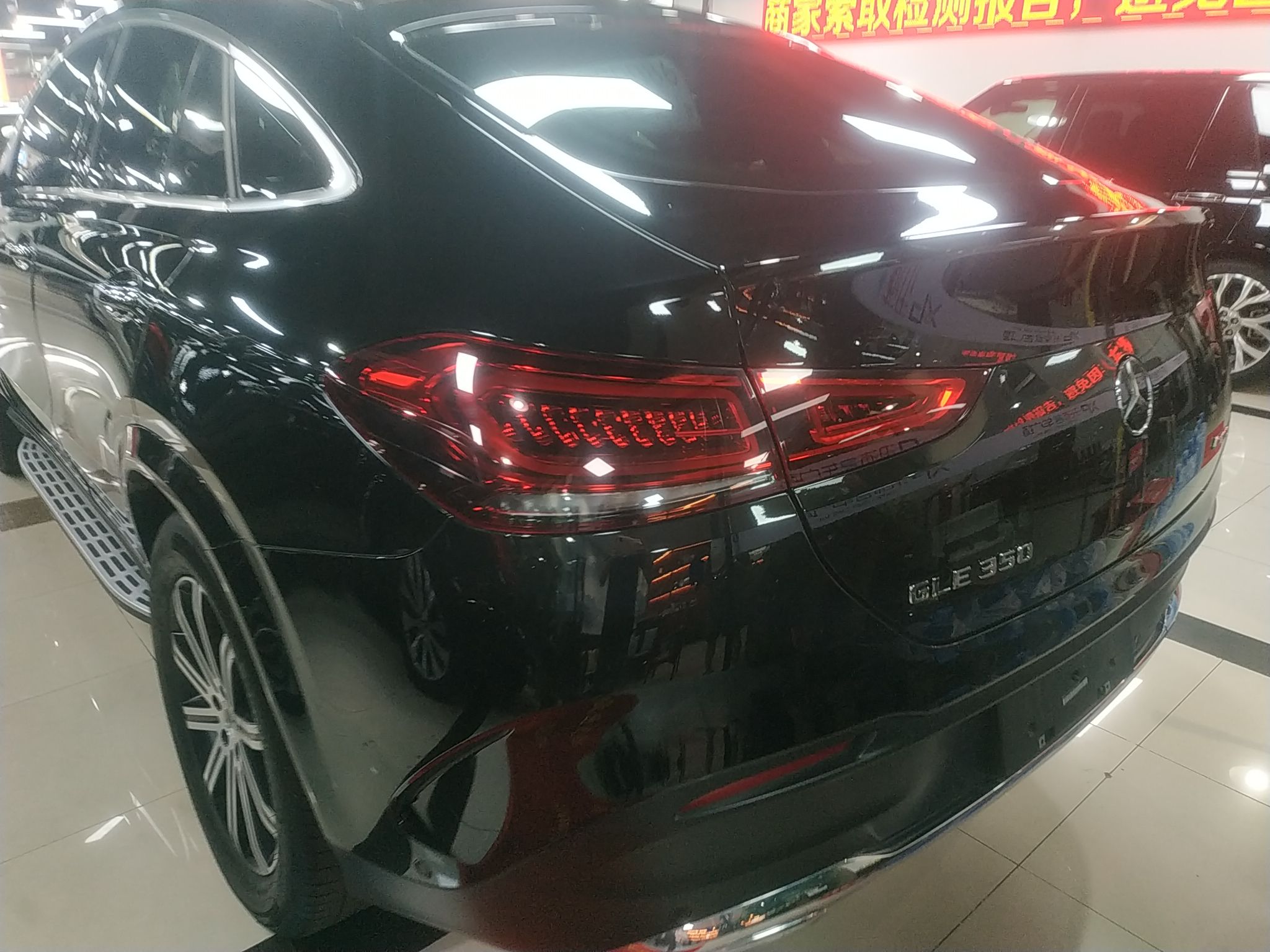 奔驰GLE级 2022款 GLE 350 4MATIC 轿跑SUV 时尚型(进口)