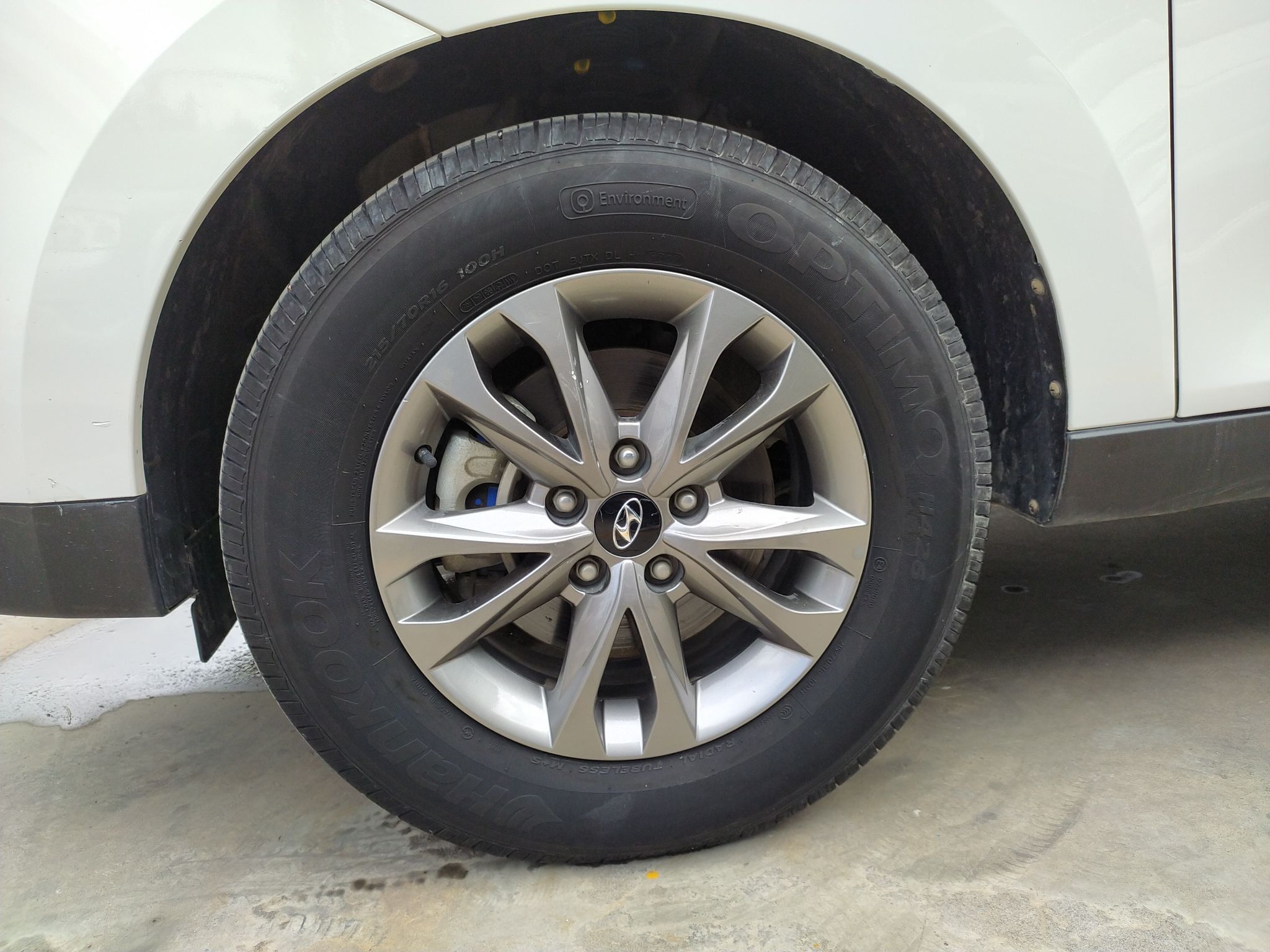 北京现代ix35 2015款 2.0L 自动两驱舒适型 国V车身外观35