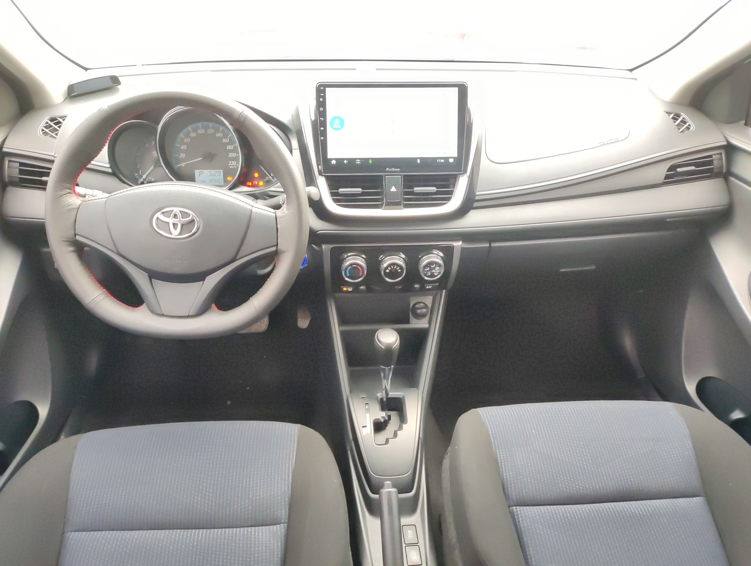 丰田 YARiS L 致炫 2018款 1.5E CVT冠军限量版