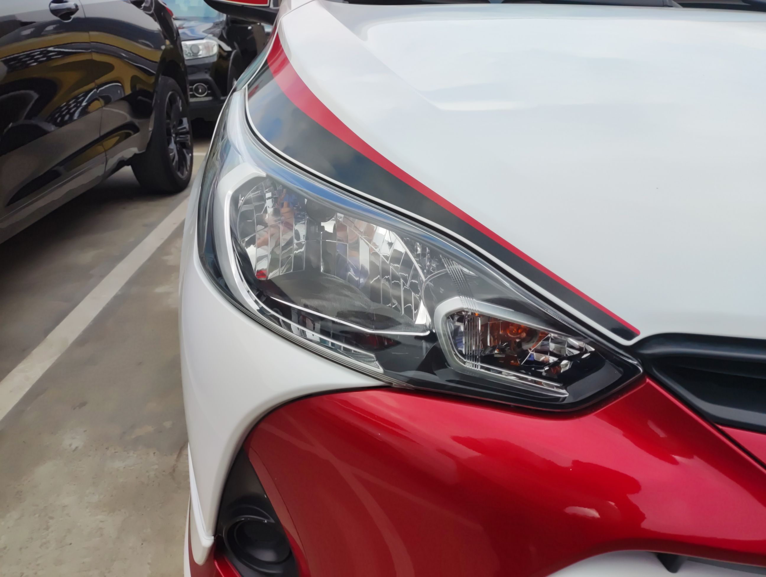 丰田 YARiS L 致炫 2018款 1.5E CVT冠军限量版