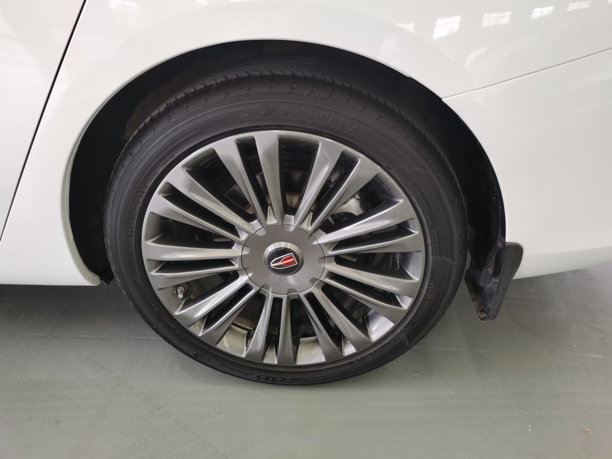 红旗H5 2020款 1.5T DCT旗韵版