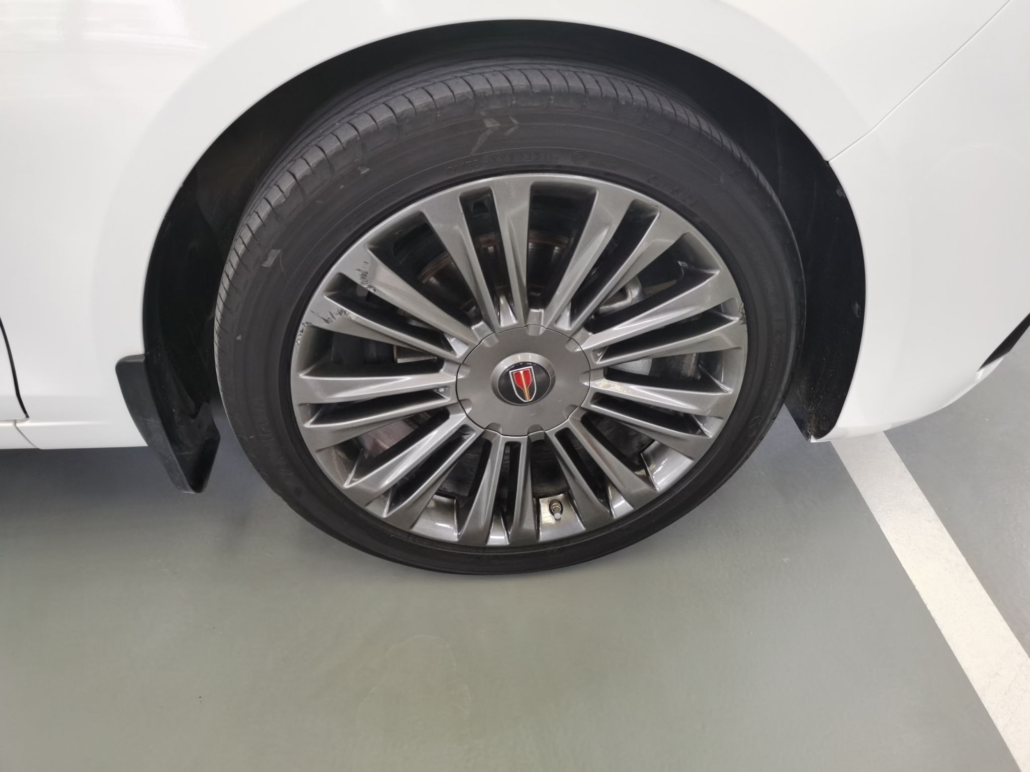 红旗H5 2020款 1.5T DCT旗韵版