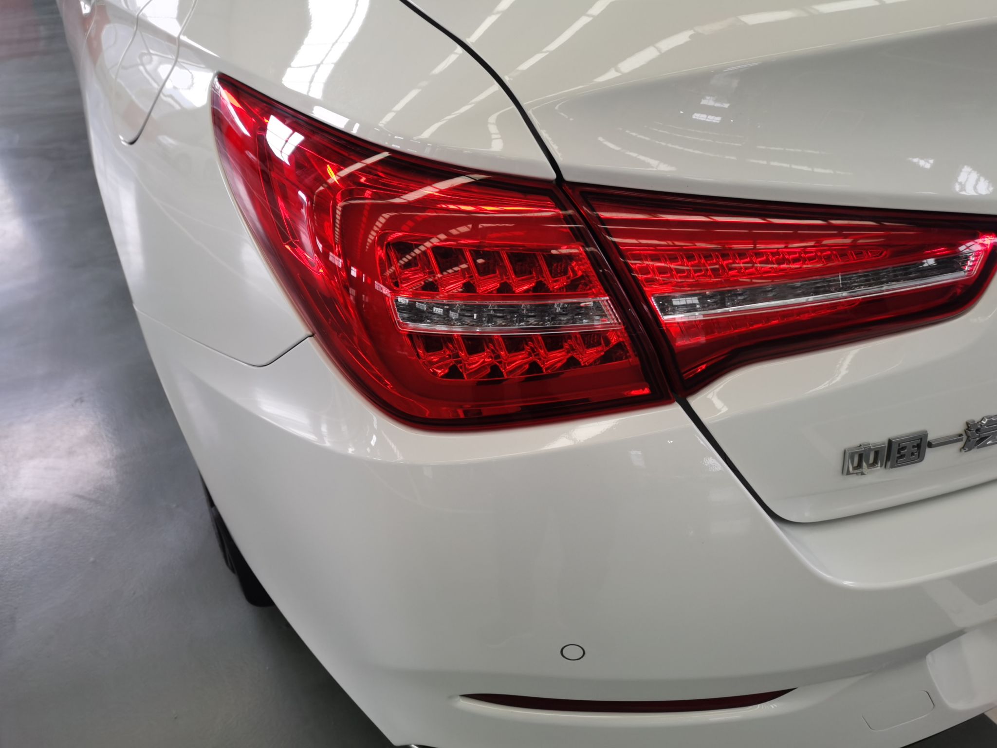 红旗H5 2020款 1.5T DCT旗韵版