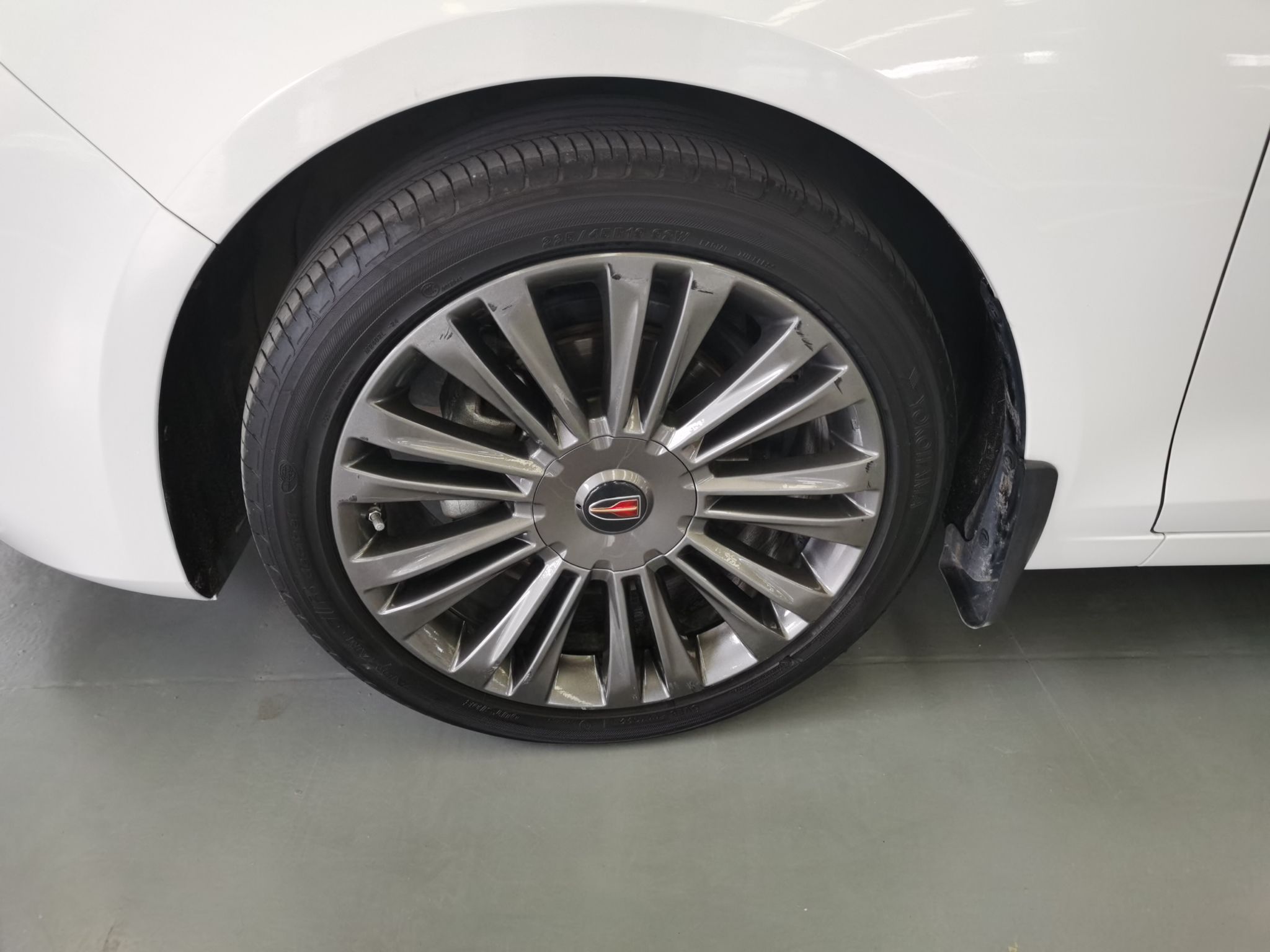 红旗H5 2020款 1.5T DCT旗韵版