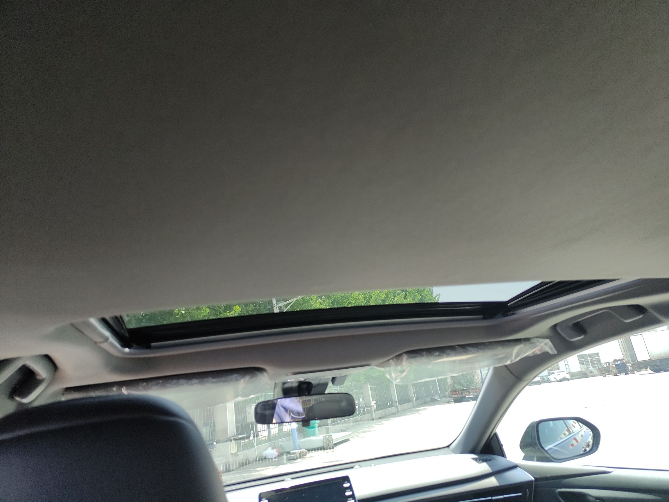 丰田 亚洲龙 2019款 双擎 2.5L 豪华版 国VI