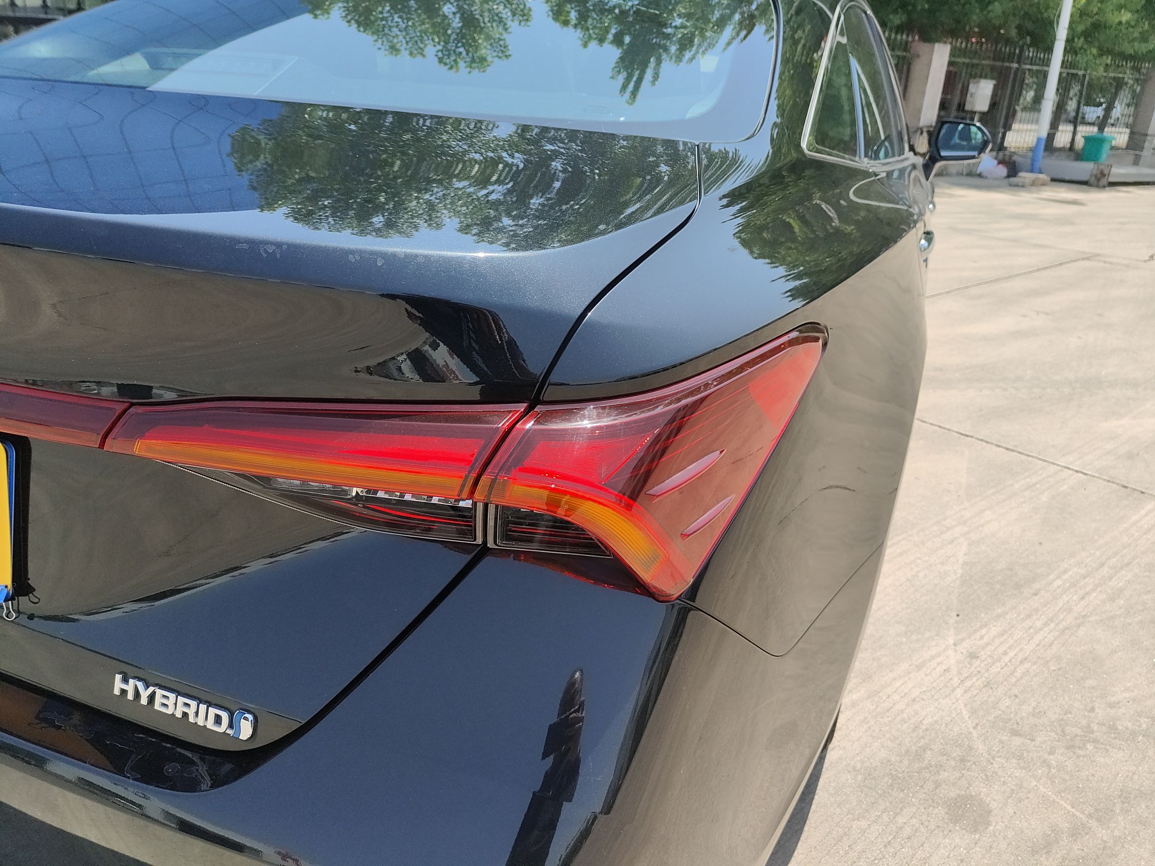 丰田 亚洲龙 2019款 双擎 2.5L 豪华版 国VI