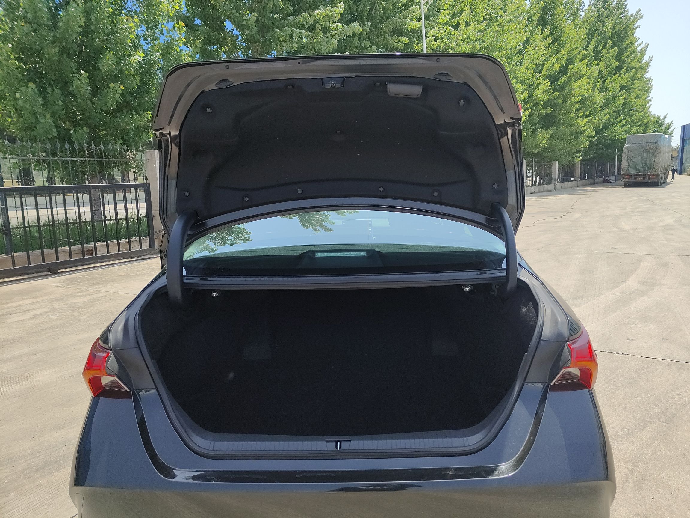 丰田 亚洲龙 2019款 双擎 2.5L 豪华版 国VI