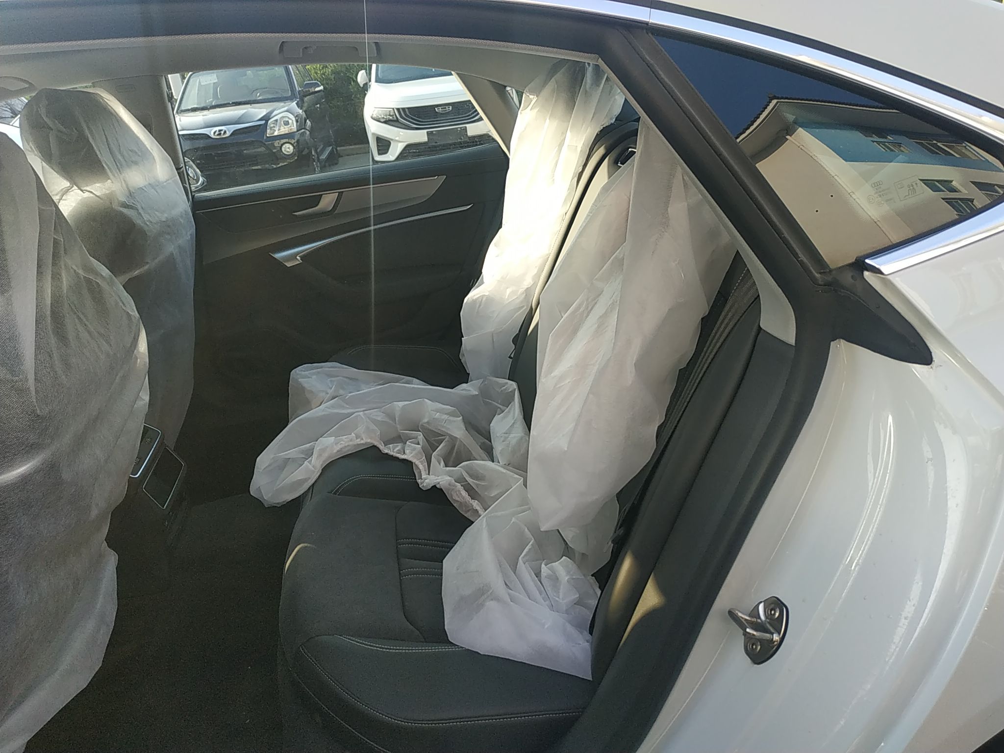 奥迪A7L 2022款 45 TFSI S-line 筑梦未来版