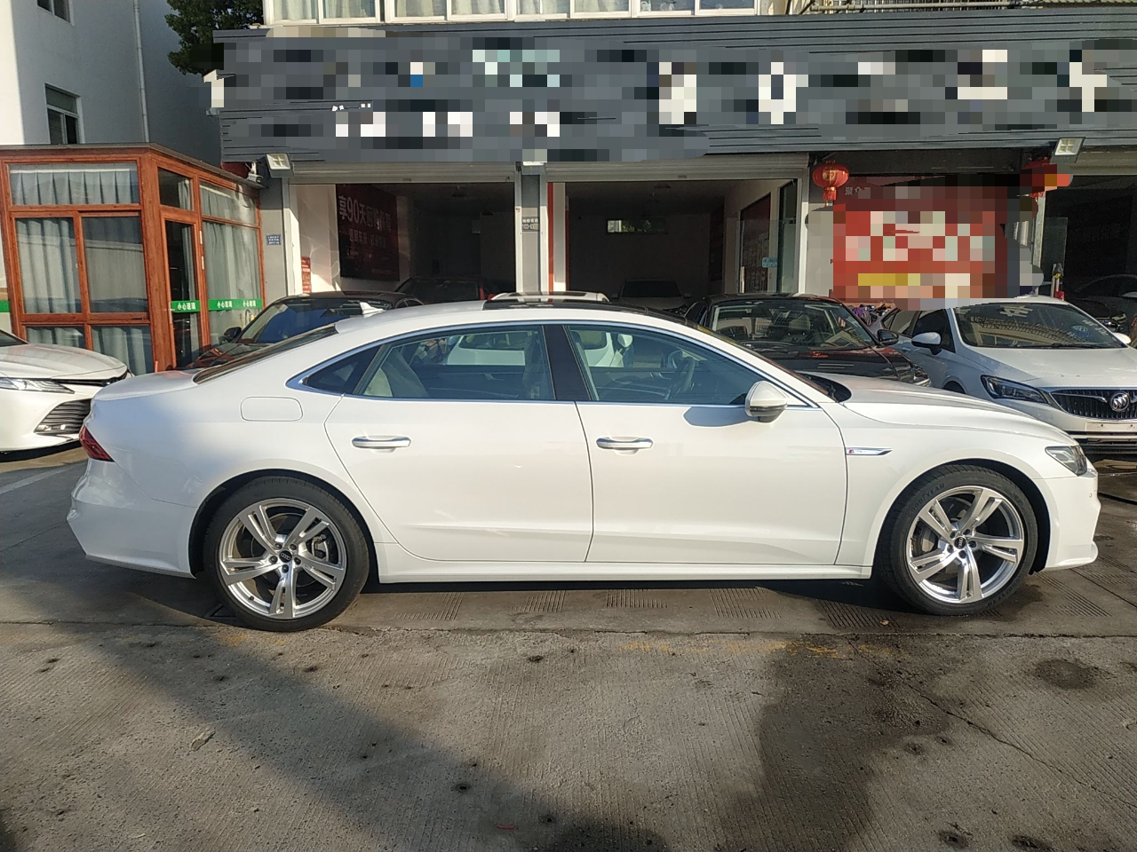 奥迪A7L 2022款 45 TFSI S-line 筑梦未来版