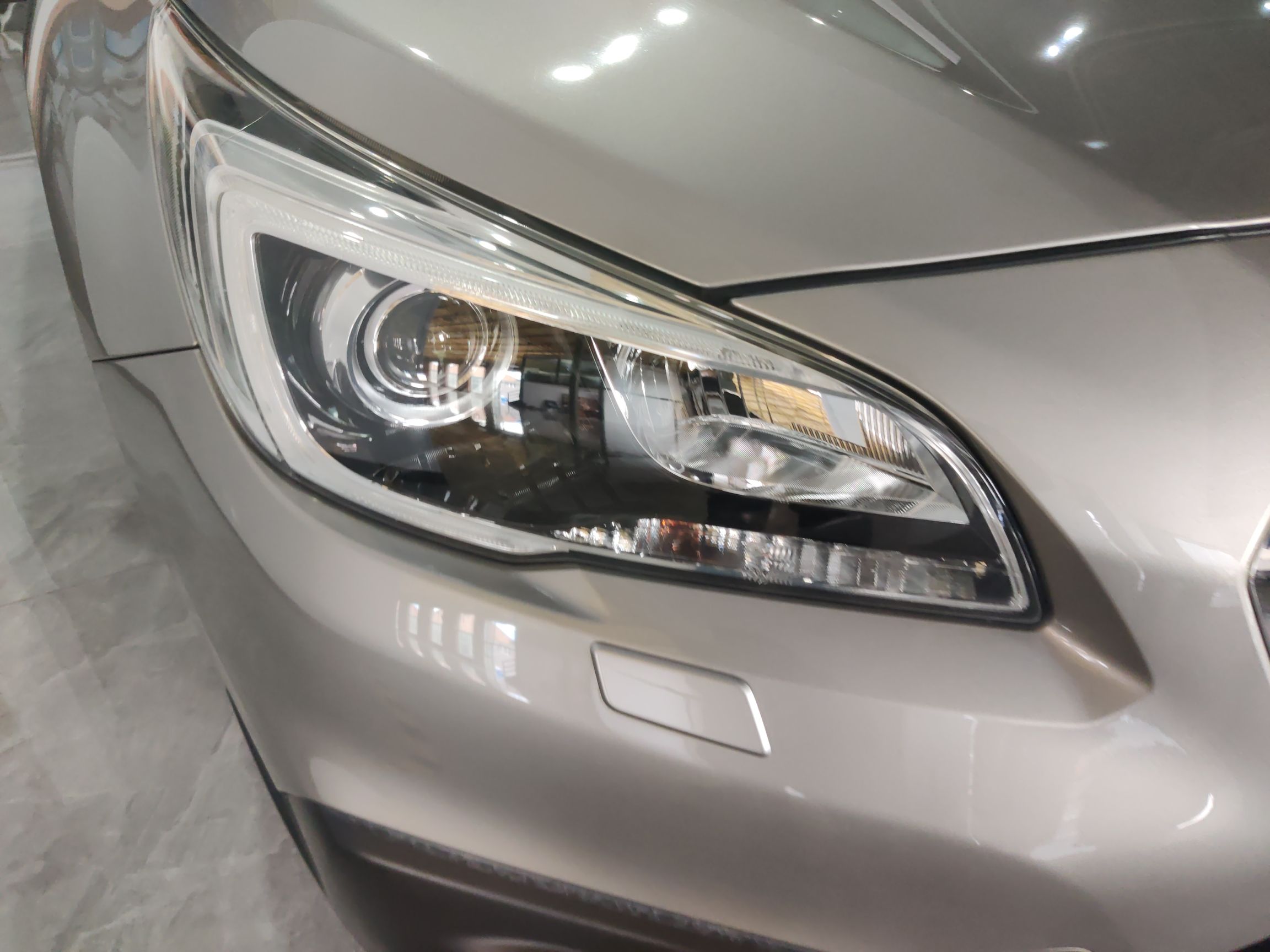 斯巴鲁 傲虎 2016款 2.5i 豪华导航版