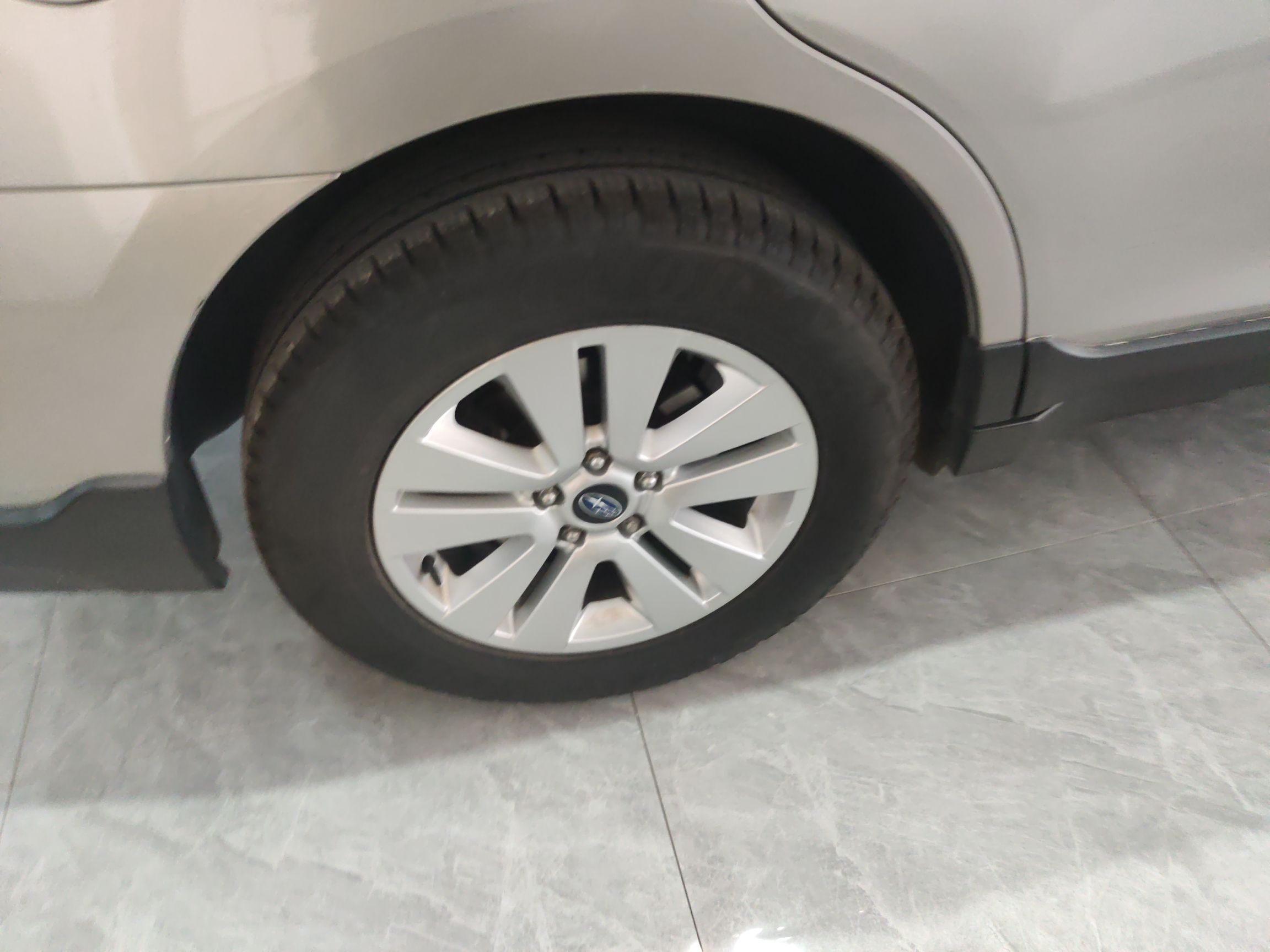 斯巴鲁 傲虎 2016款 2.5i 豪华导航版