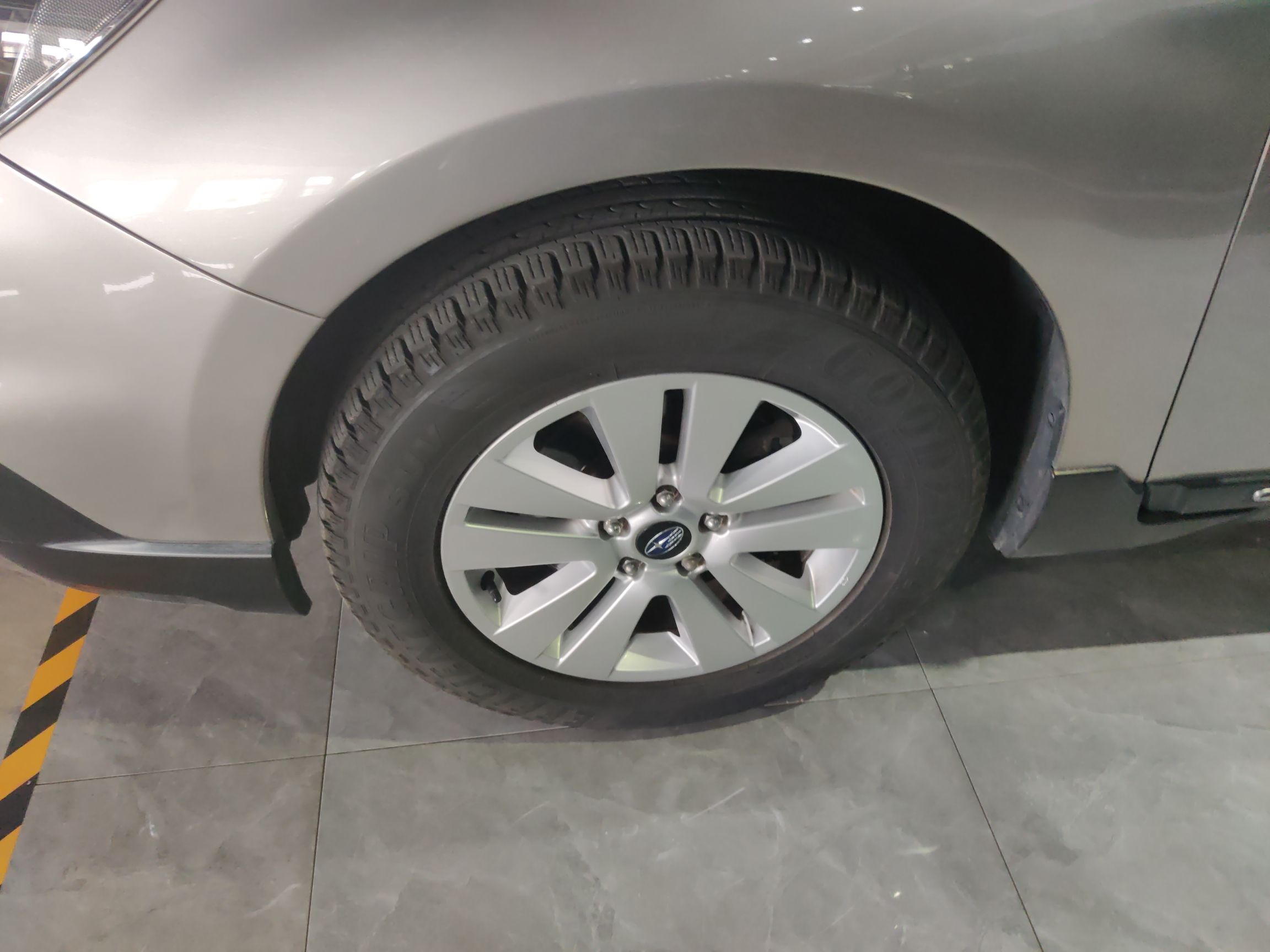 斯巴鲁 傲虎 2016款 2.5i 豪华导航版