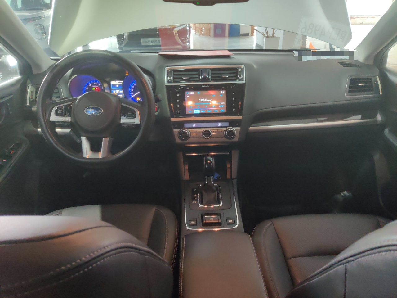 斯巴鲁 傲虎 2016款 2.5i 豪华导航版