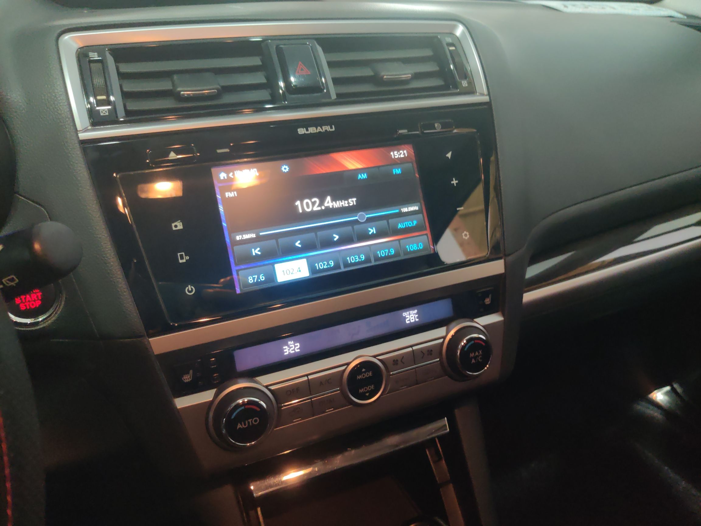 斯巴鲁 傲虎 2016款 2.5i 豪华导航版