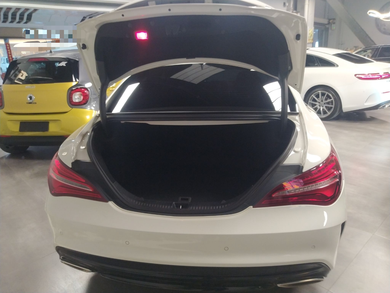 奔驰CLA级 2016款 改款 CLA 220 4MATIC(进口)