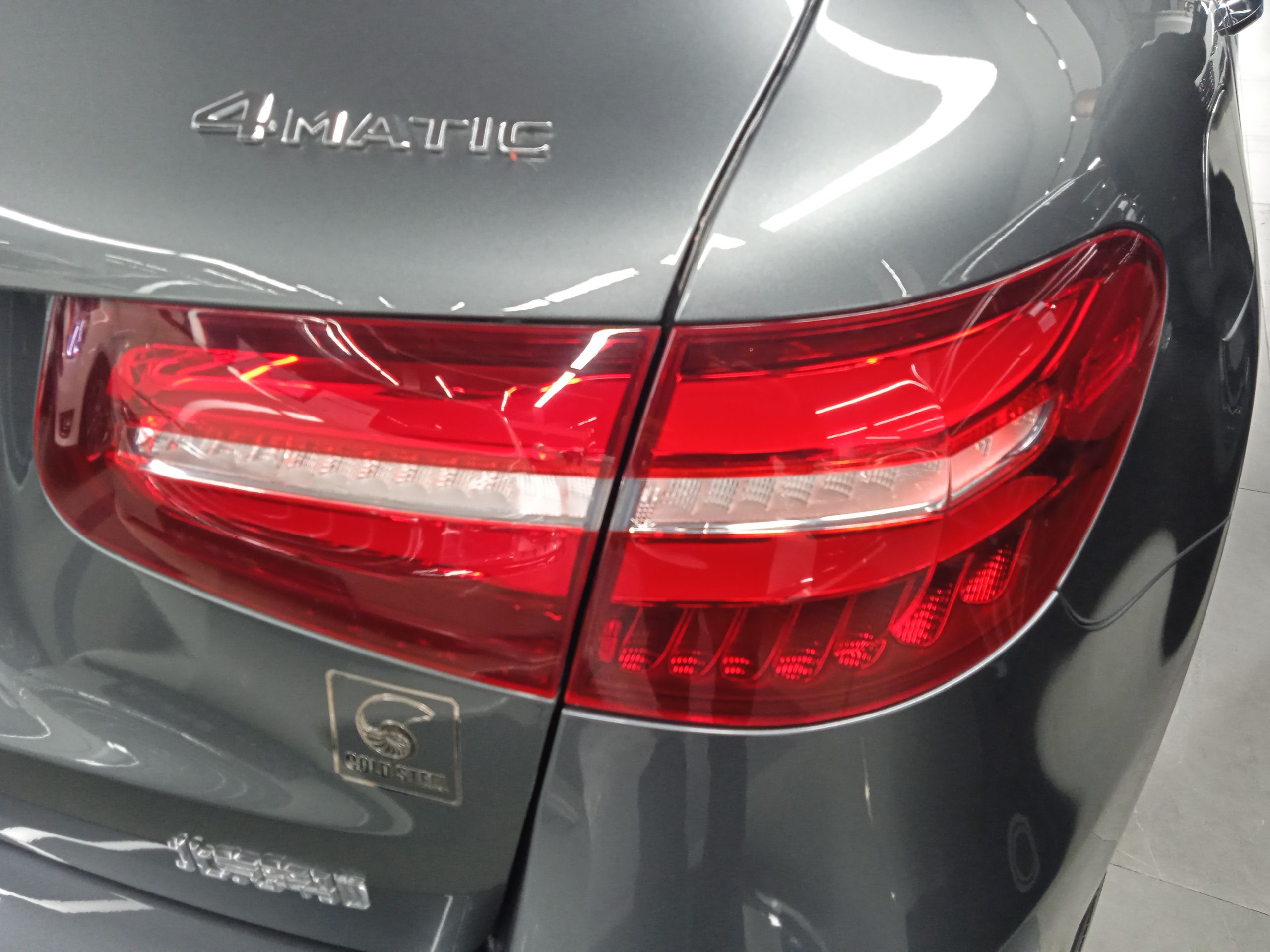 奔驰GLC级 2018款 GLC 260 4MATIC 动感型