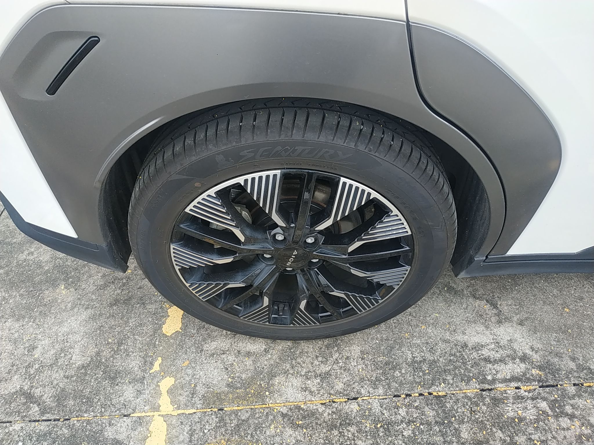 广汽埃安 AION Y 2022款 70 科技版