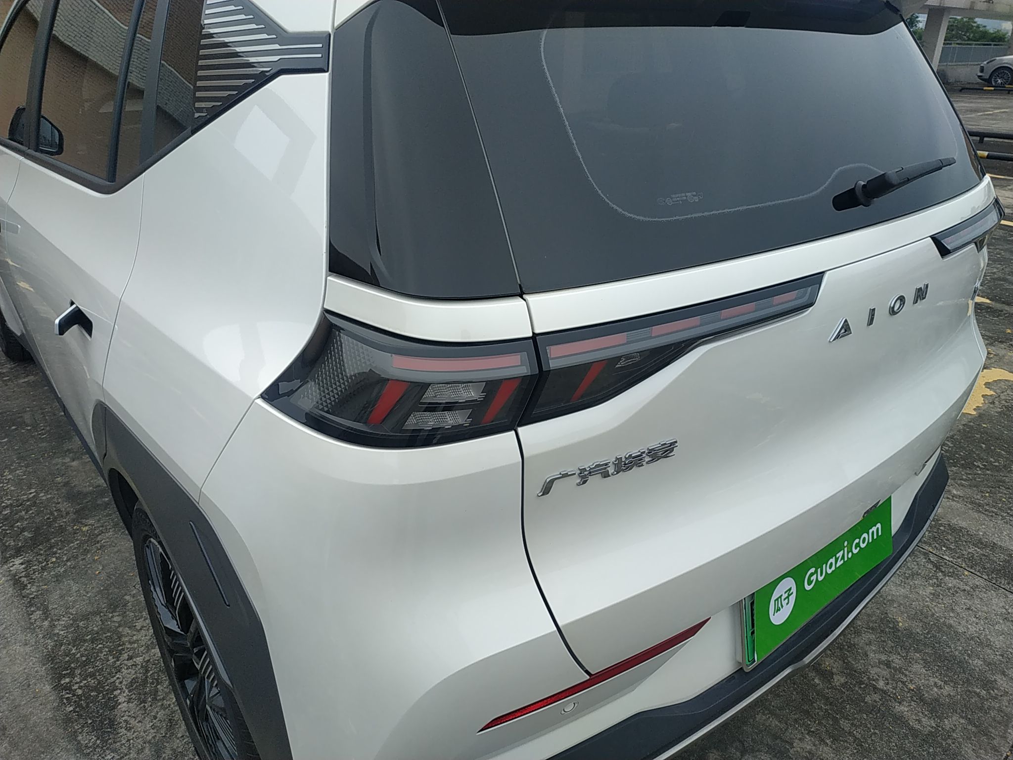 广汽埃安 AION Y 2022款 70 科技版