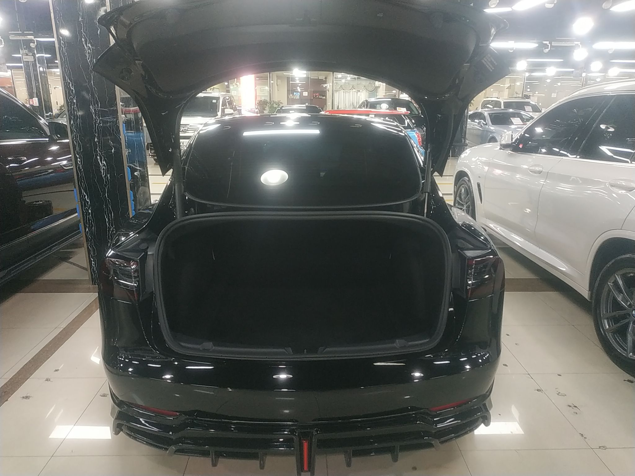 特斯拉 Model 3 2021款 标准续航后驱升级版