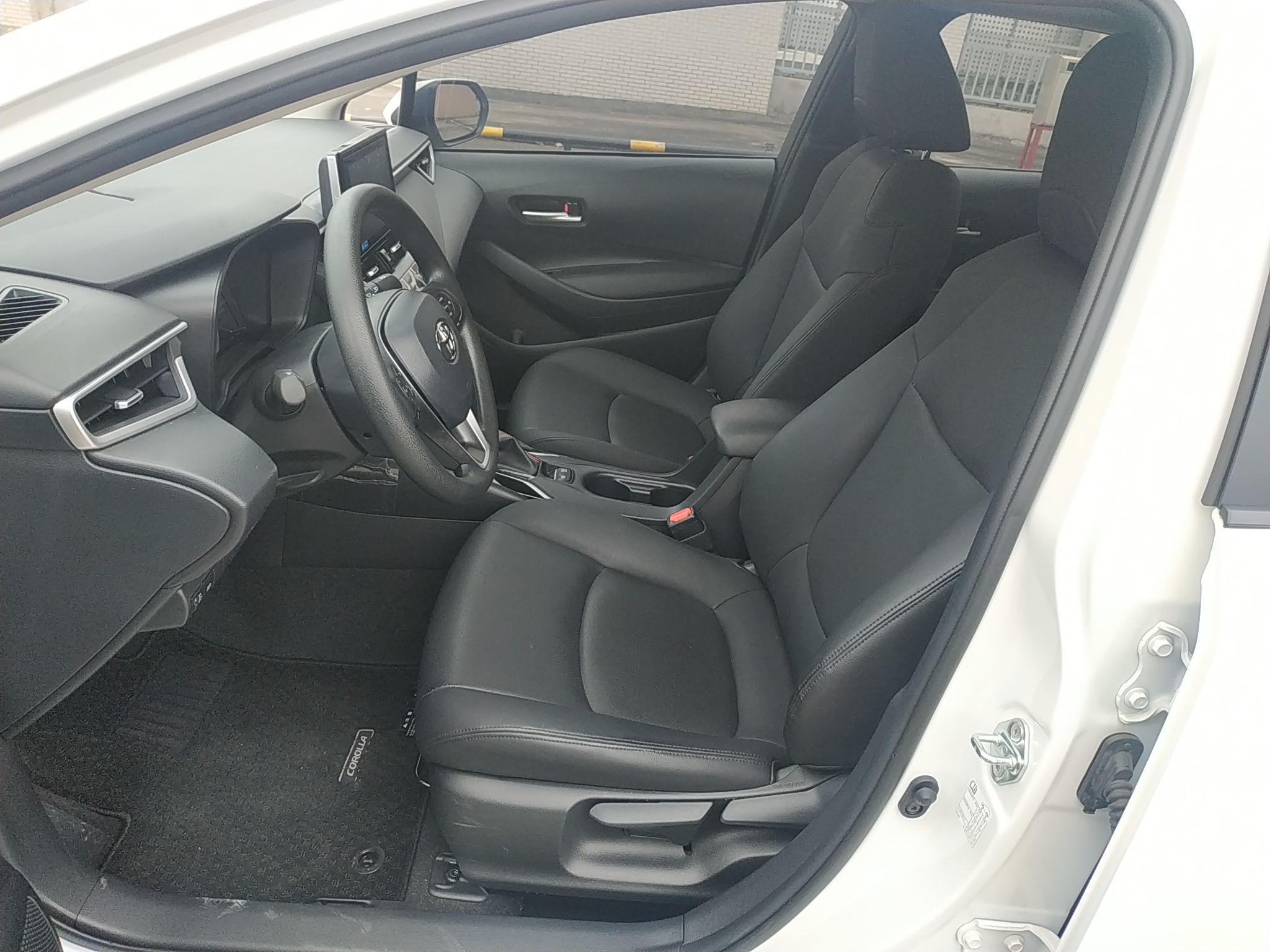 丰田 卡罗拉 2021款 1.2T S-CVT精英PLUS版