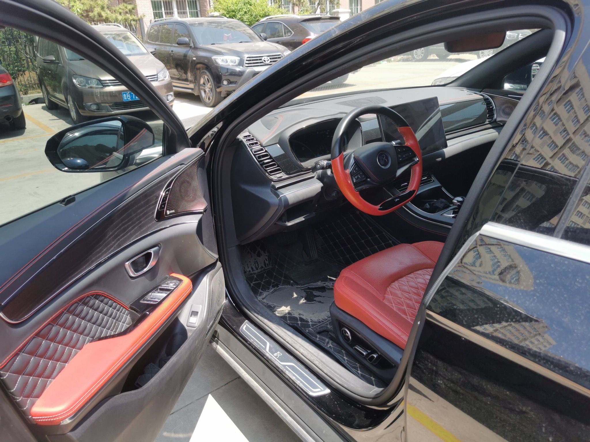 比亚迪 汉 2020款 EV 四驱高性能版旗舰型