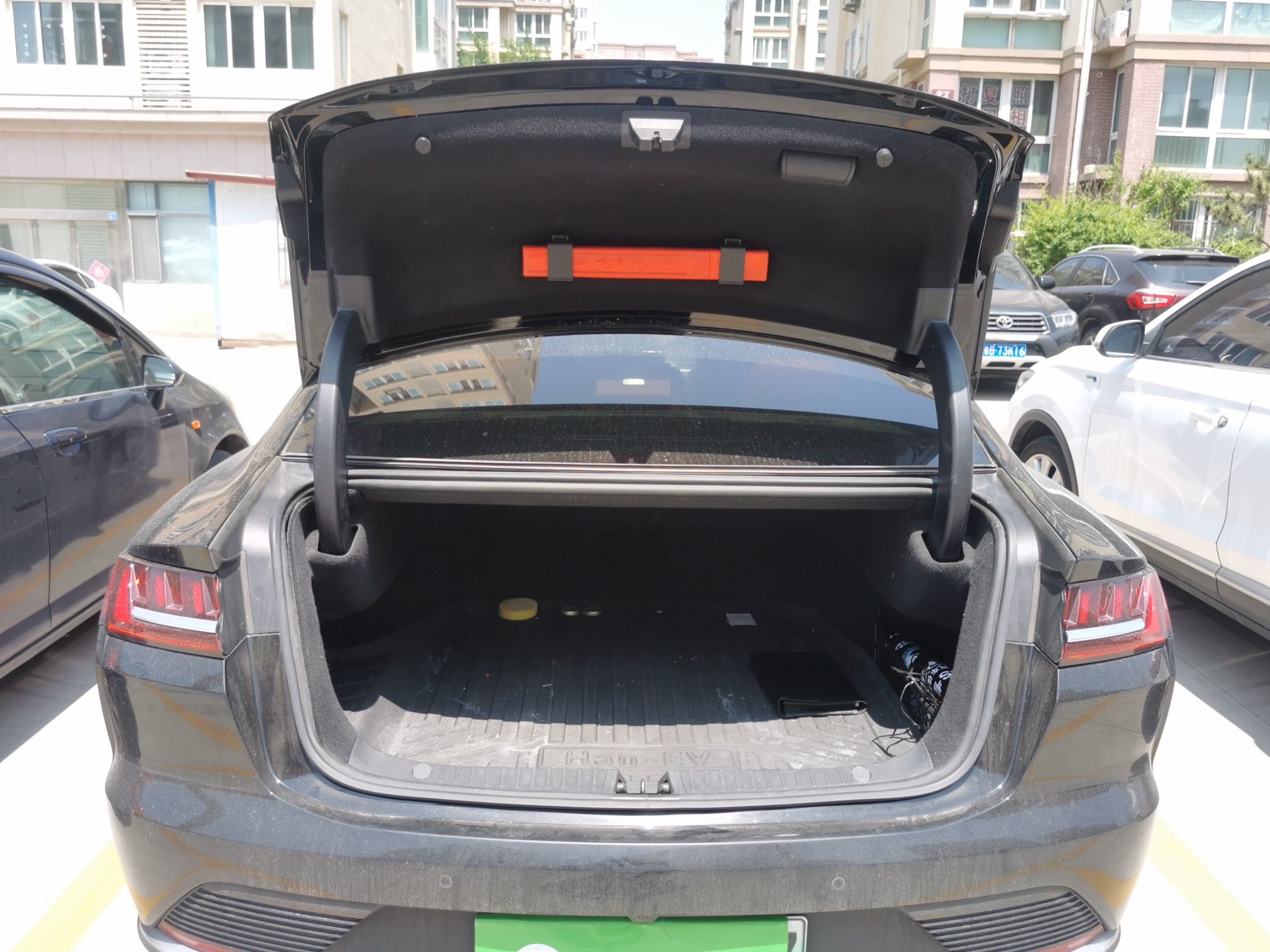 比亚迪 汉 2020款 EV 四驱高性能版旗舰型