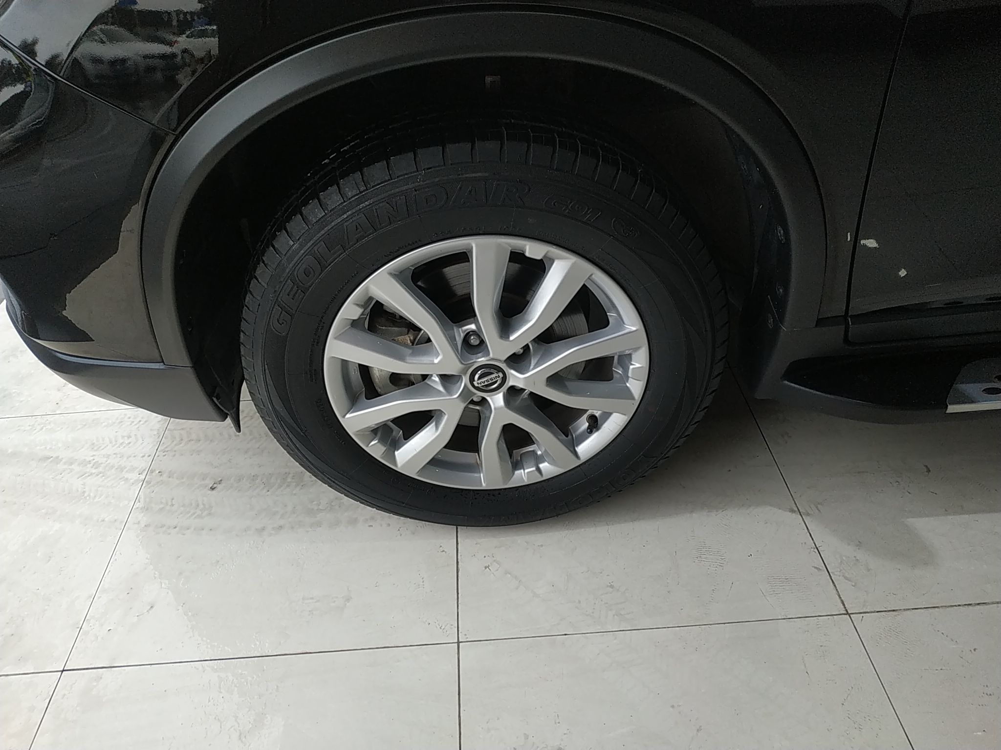 日产 奇骏 2021款 2.0L XL ITS 3rows CVT 2WD智联七座舒适版