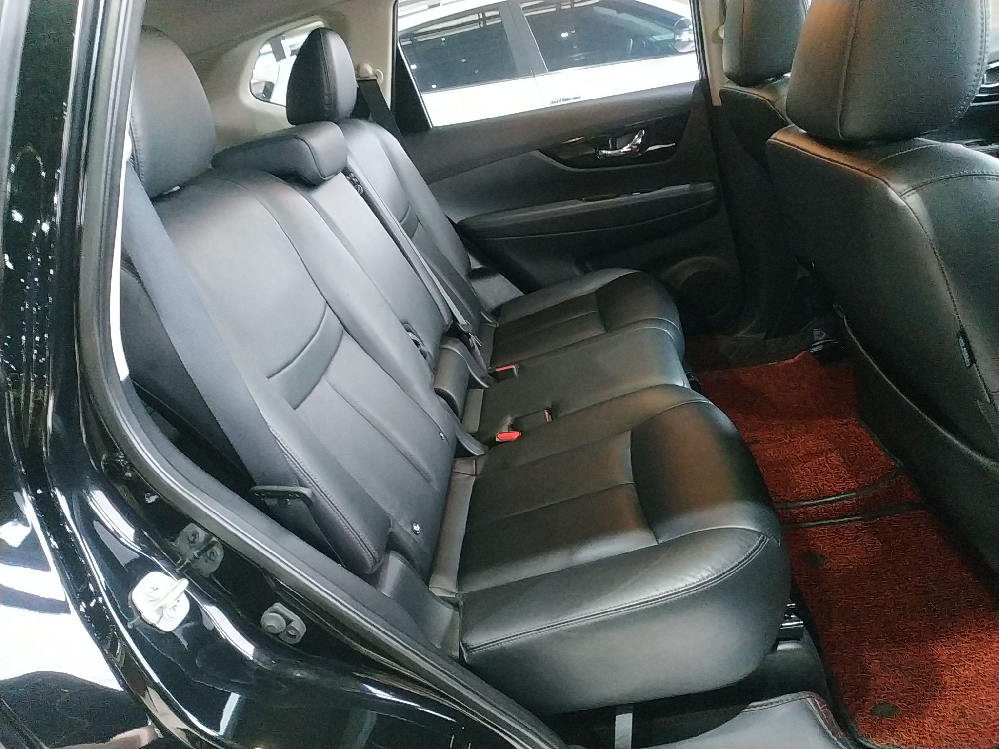 日产 奇骏 2021款 2.0L XL ITS 3rows CVT 2WD智联七座舒适版