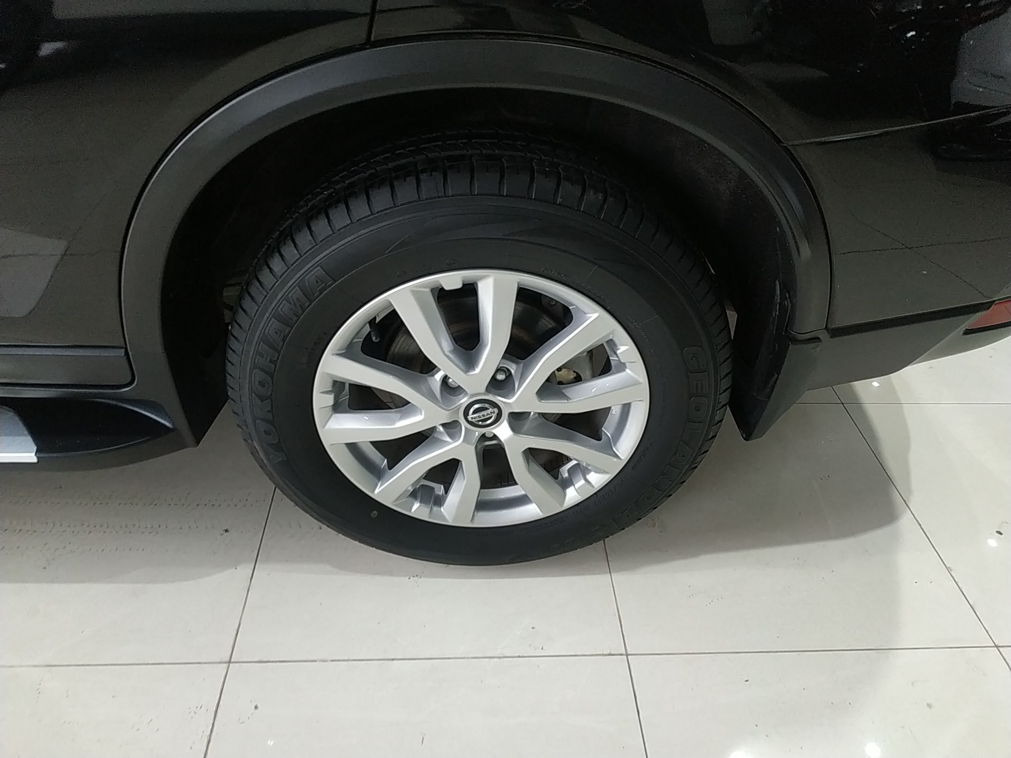 日产 奇骏 2021款 2.0L XL ITS 3rows CVT 2WD智联七座舒适版