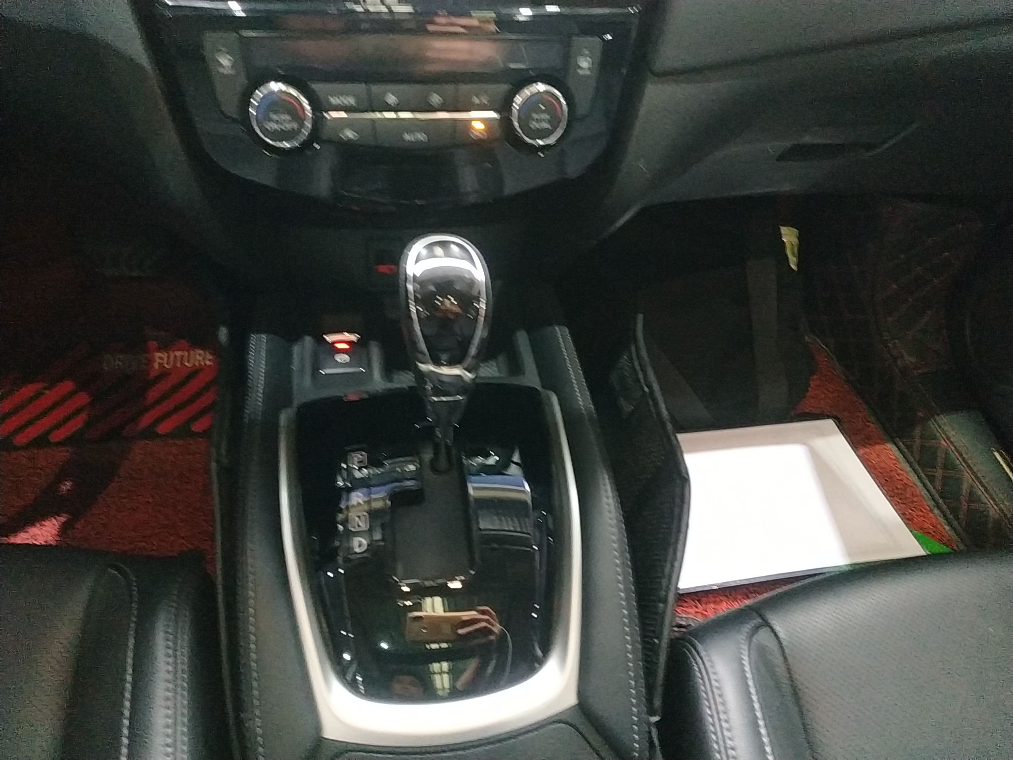 日产 奇骏 2021款 2.0L XL ITS 3rows CVT 2WD智联七座舒适版