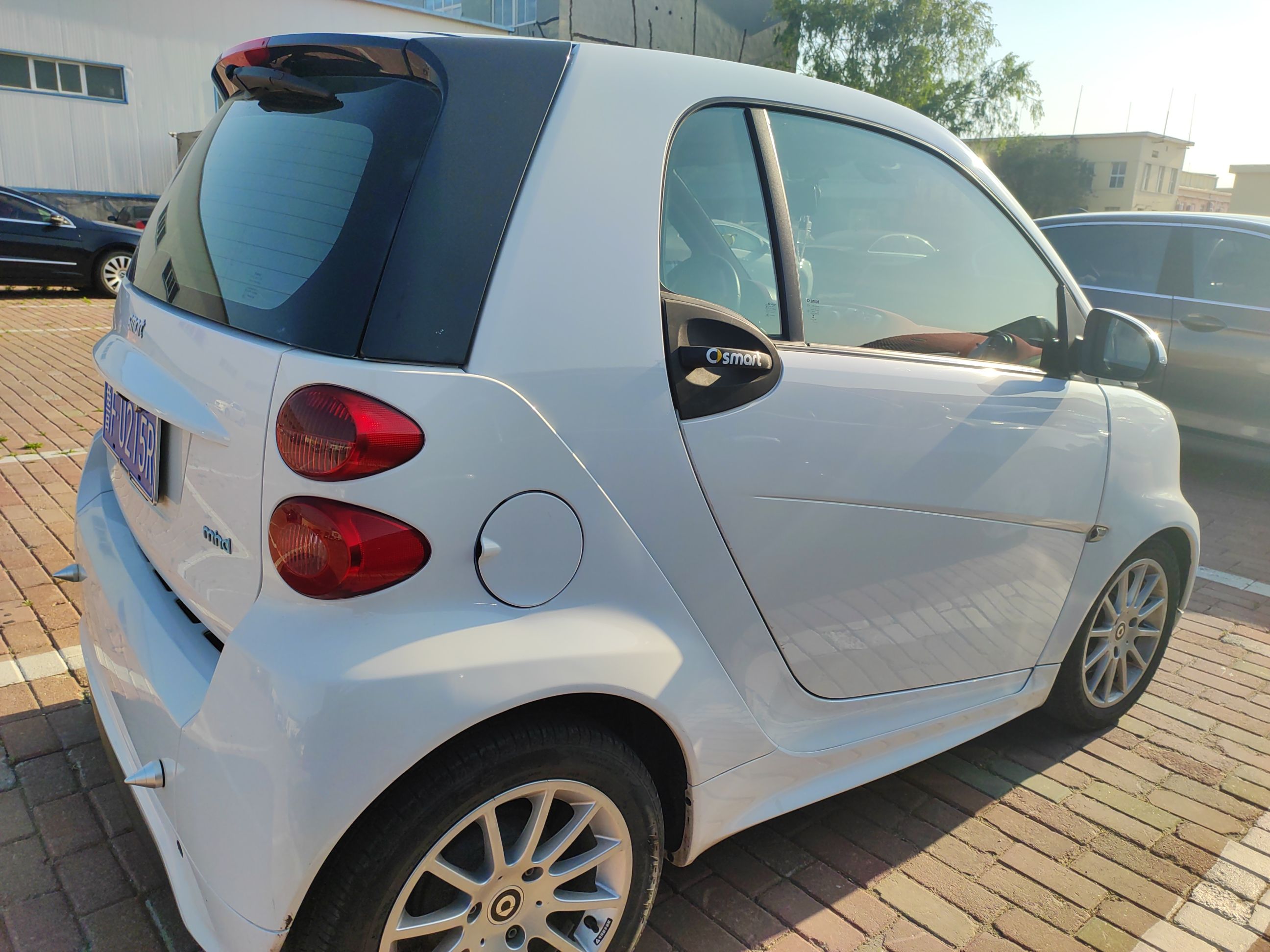 smart fortwo 2012款 1.0 MHD 硬顶激情版