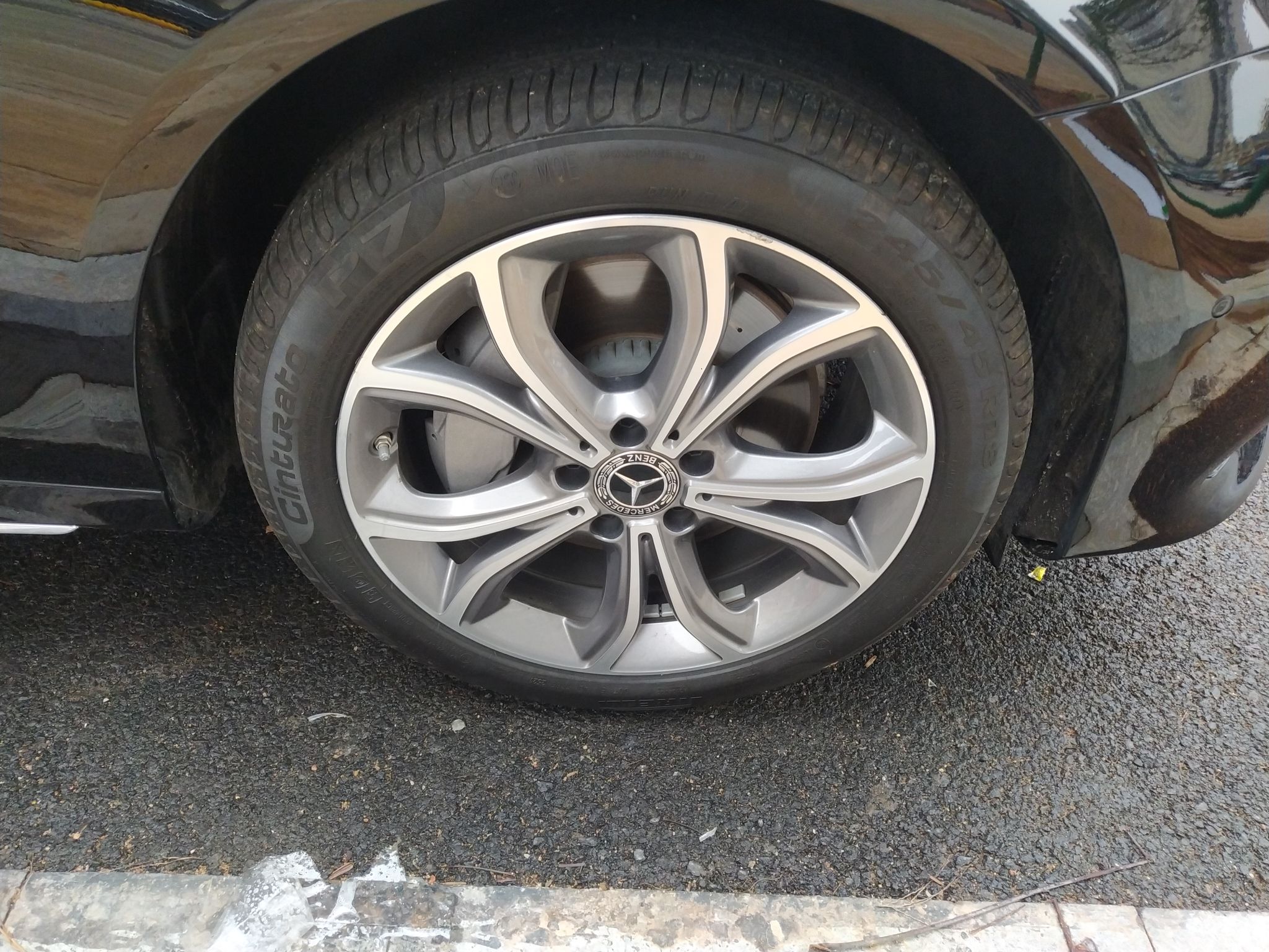 奔驰E级 2020款 E 300 L 运动豪华型