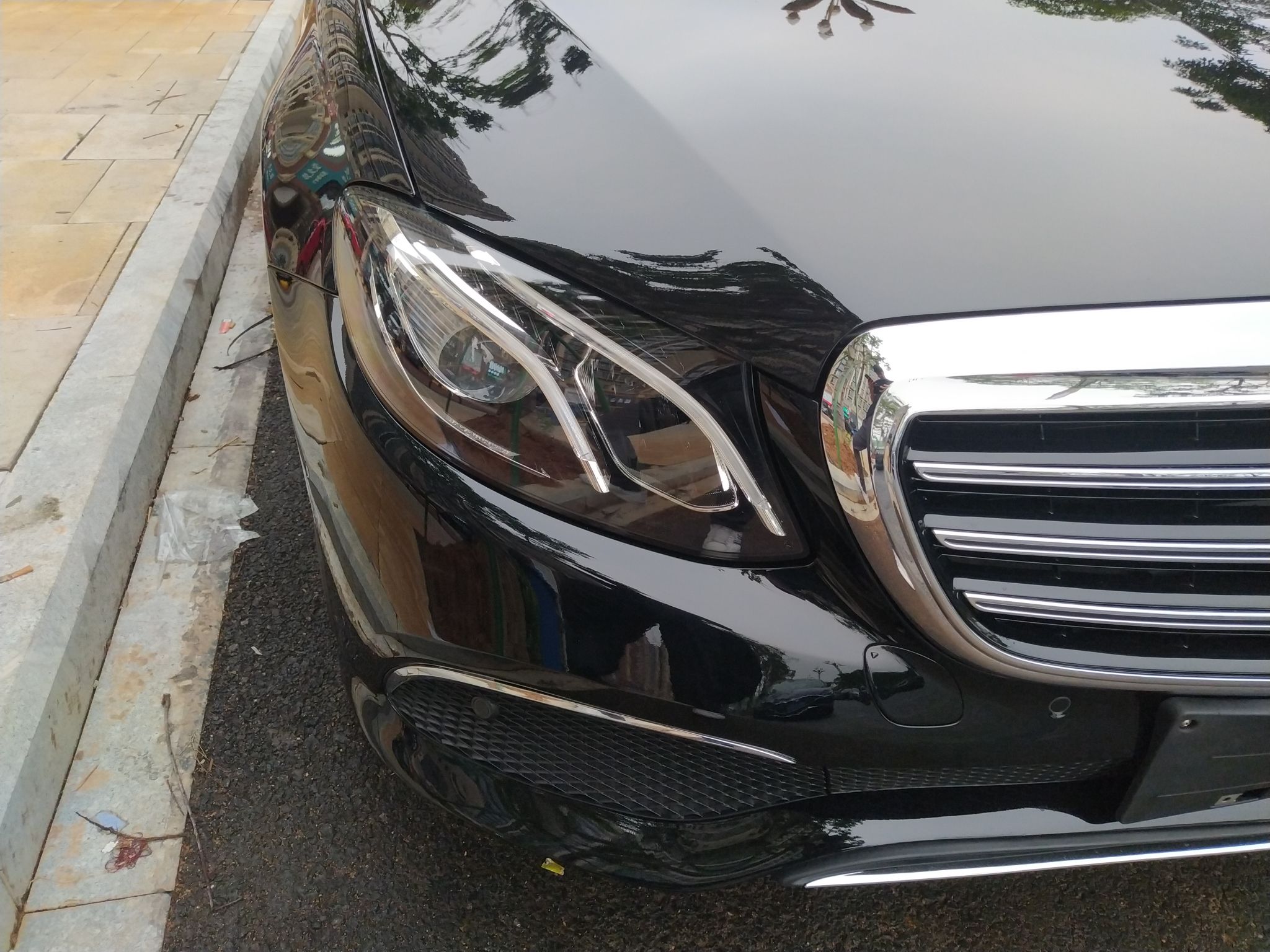 奔驰E级 2020款 E 300 L 运动豪华型