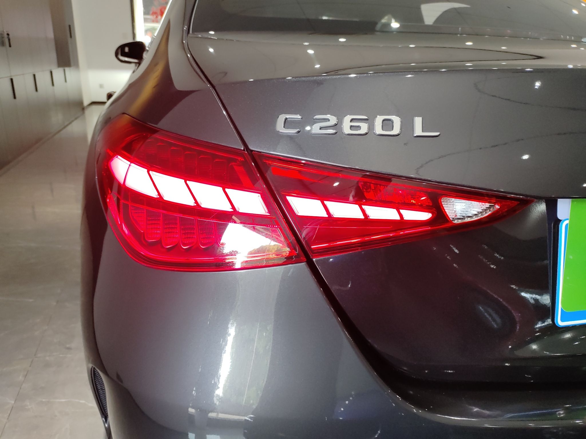 奔驰C级 2023款 C 260 L 运动版