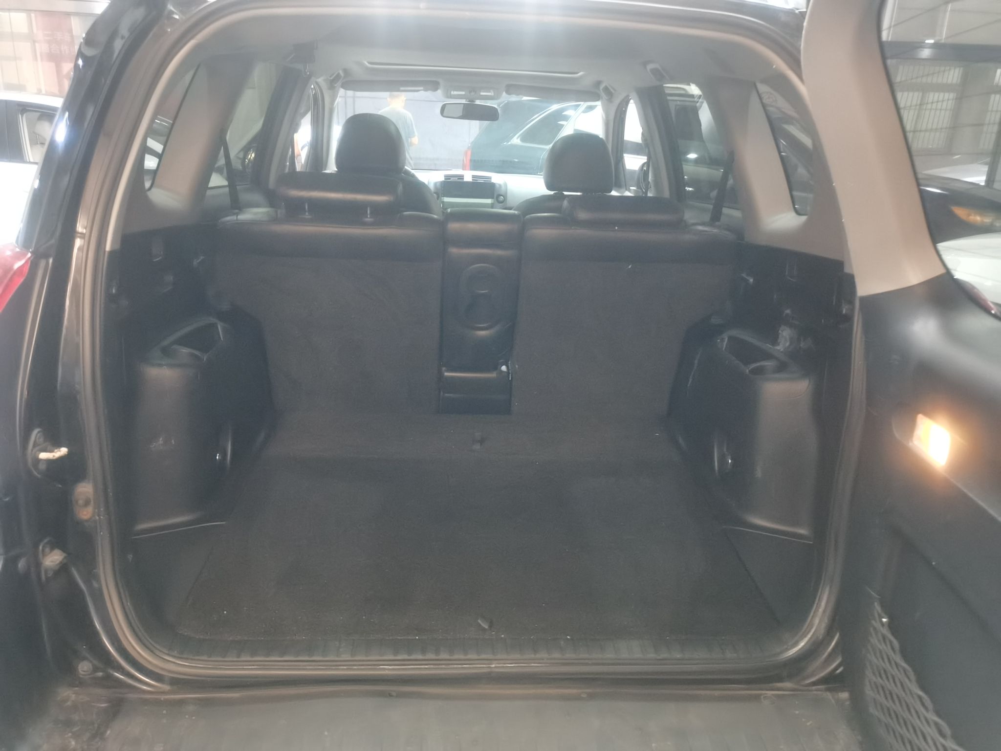 丰田 RAV4 2011款 2.4L 自动四驱豪华版