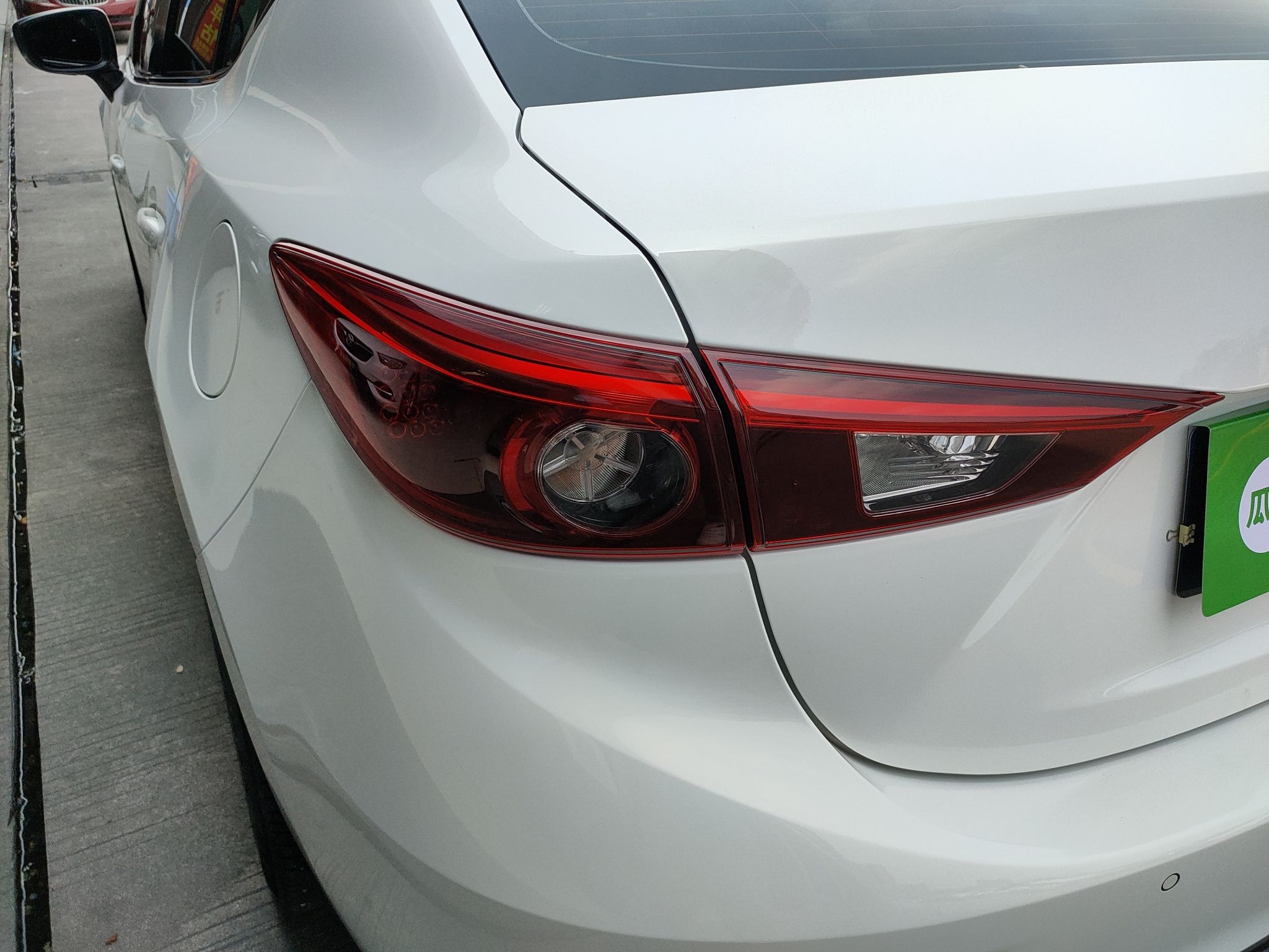 马自达 昂克赛拉 2017款 三厢 2.0L 自动尊贵型 国V