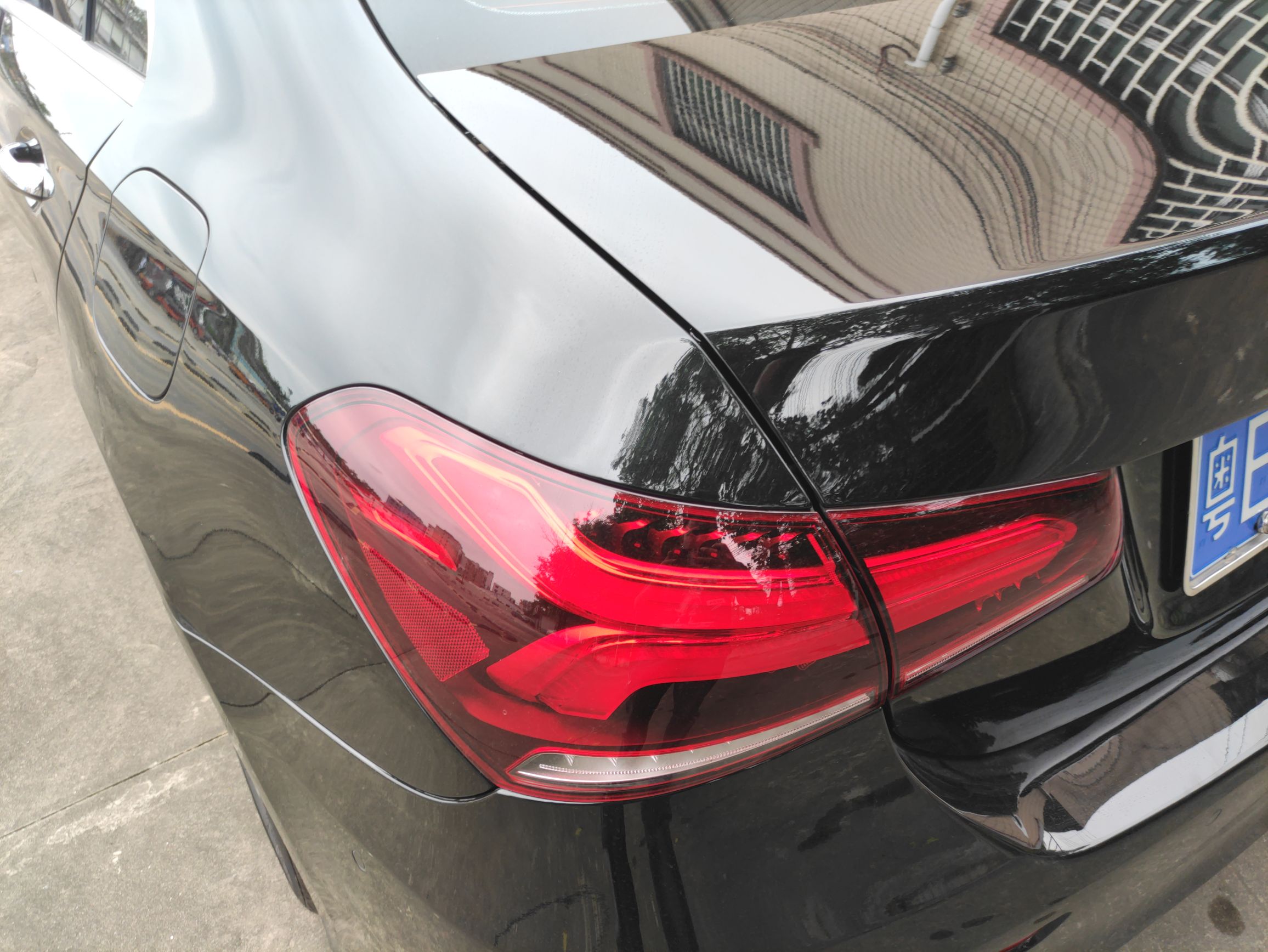 奔驰A级 2022款 A 200 L 运动轿车动感型