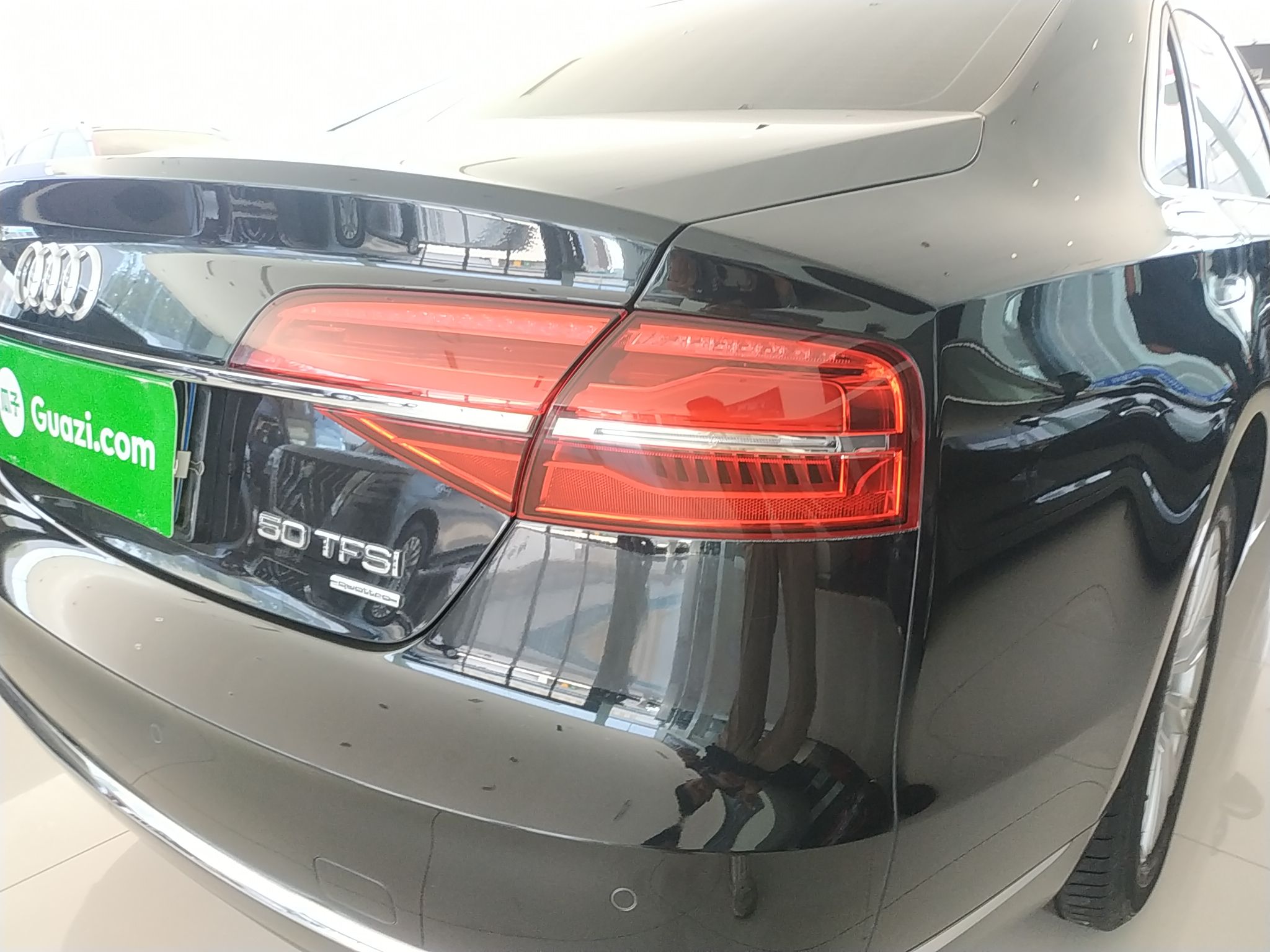 奥迪A8 2014款 A8L 45 TFSI quattro舒适型(进口)