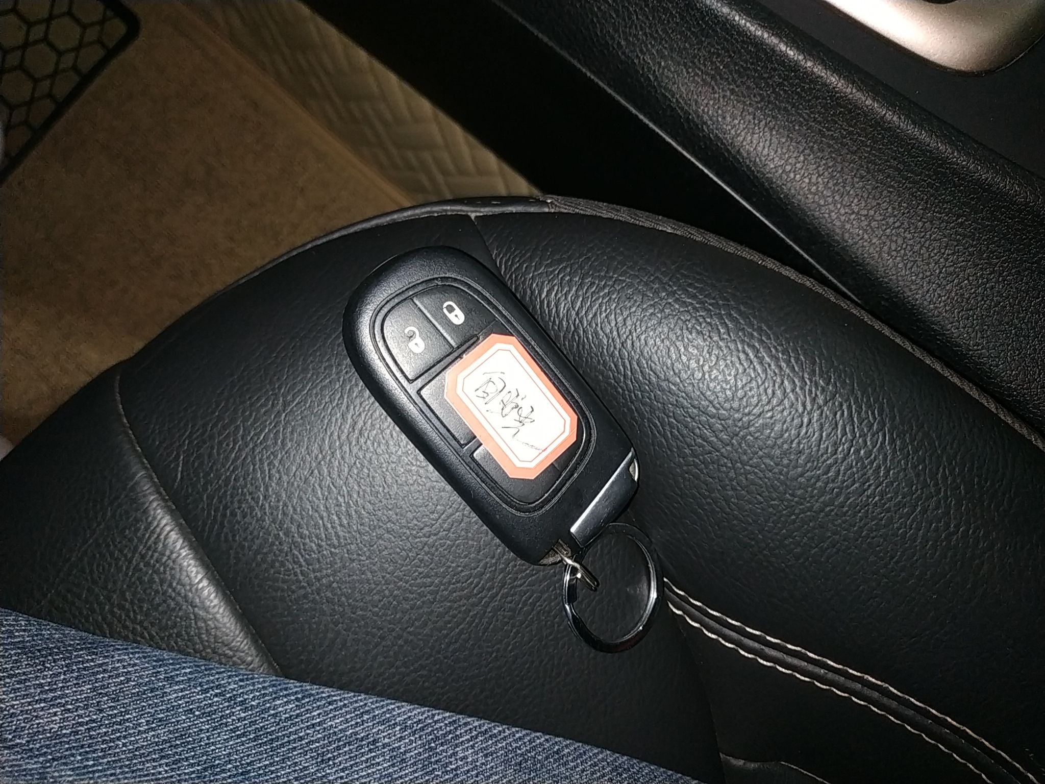 Jeep 自由光 2017款 2.4L 领先版