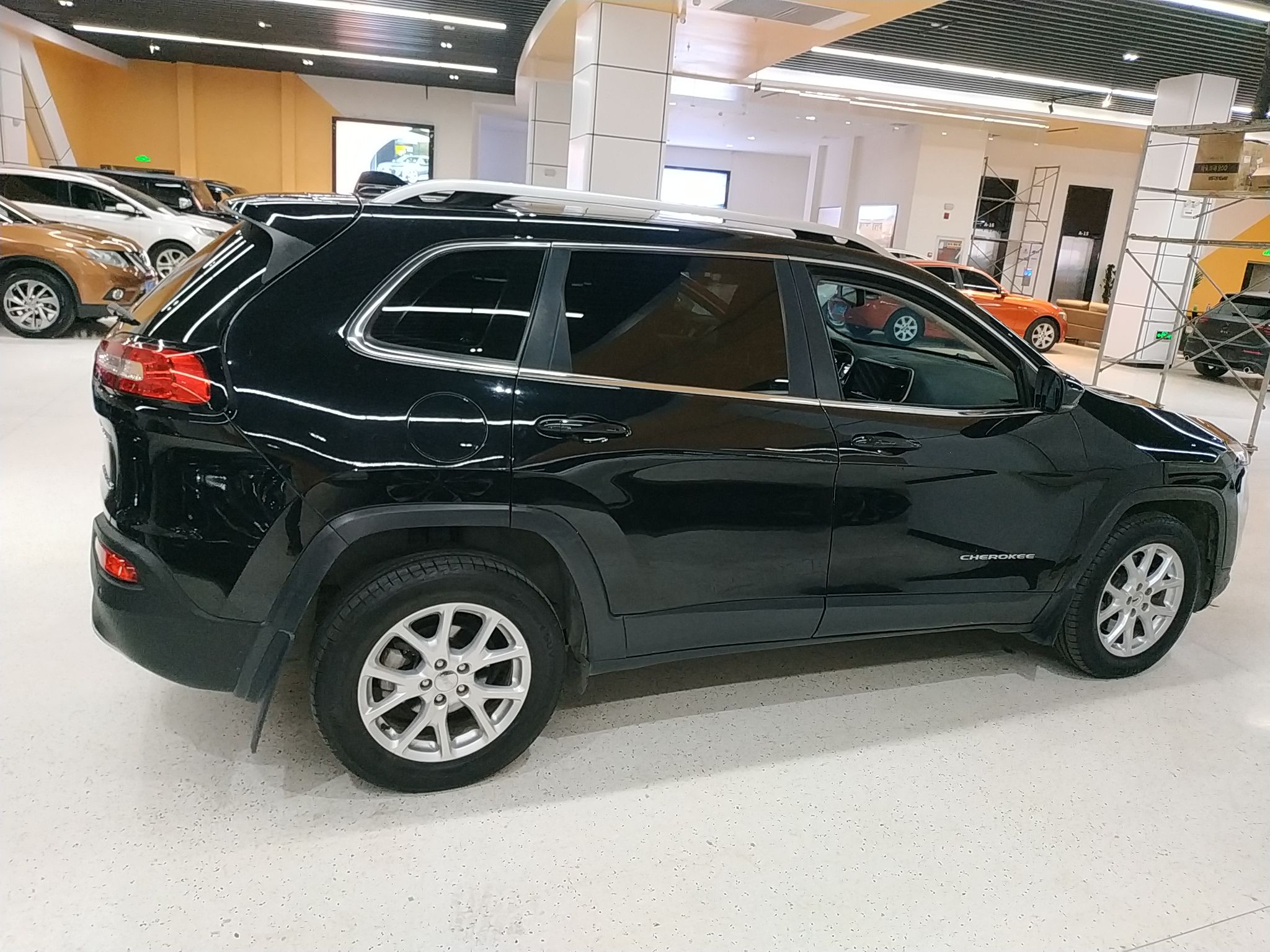 Jeep 自由光 2017款 2.4L 领先版