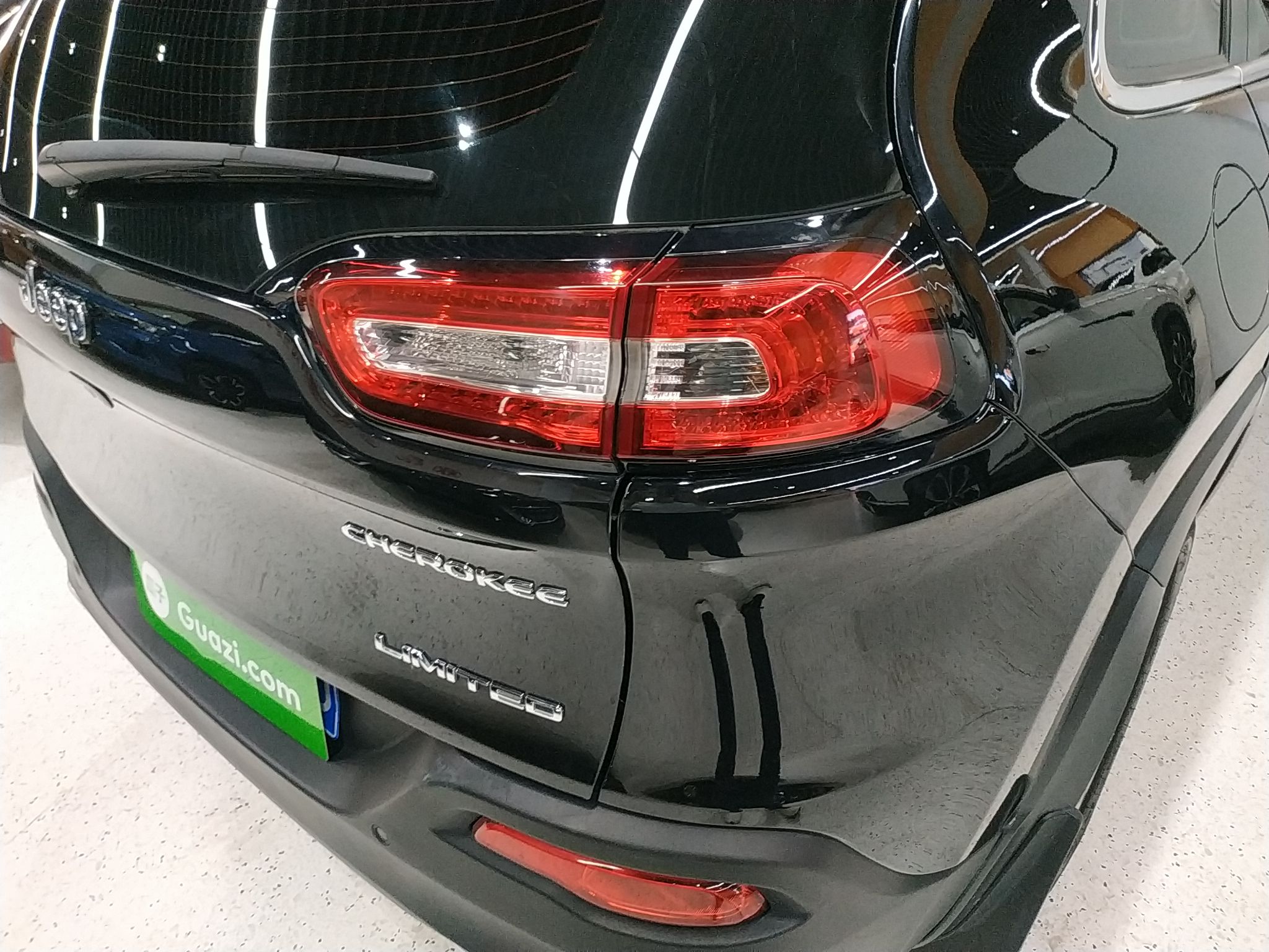 Jeep 自由光 2017款 2.4L 领先版